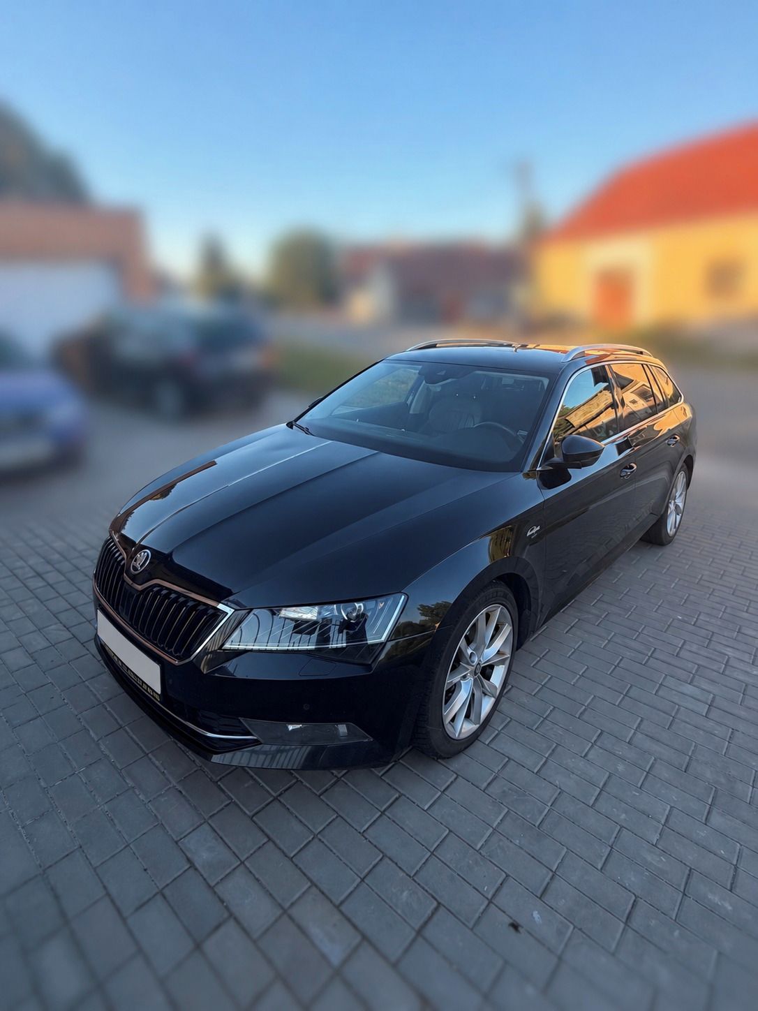 Škoda Superb, Škoda Superb III Combi 2.0 TDI - fotka 2
