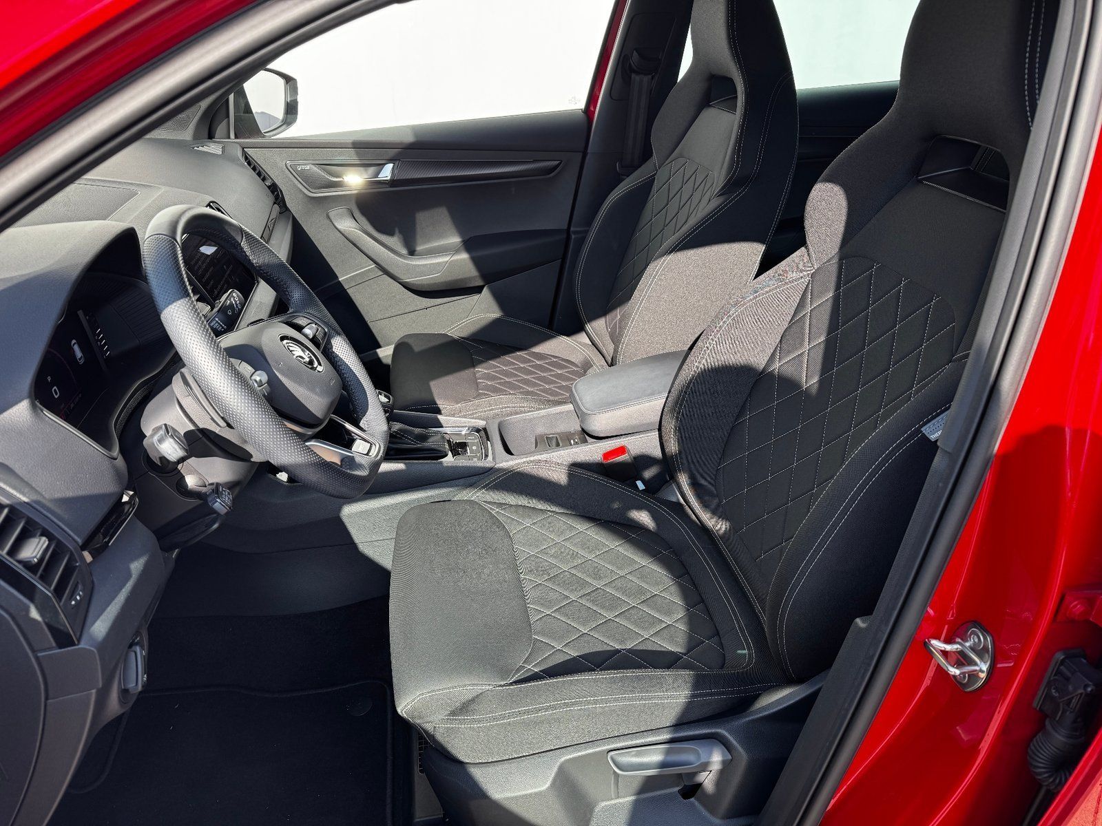 Škoda Karoq, Karoq 1.5Tsi 110kW 7DSG - fotka 5