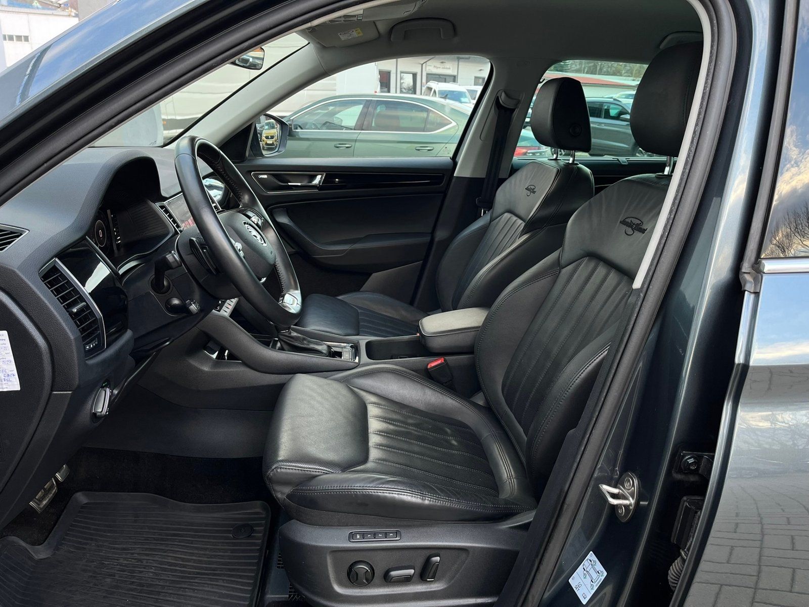 Škoda Kodiaq, Kodiaq 2.0TDi 147kW L&K 4x4 - fotka 5