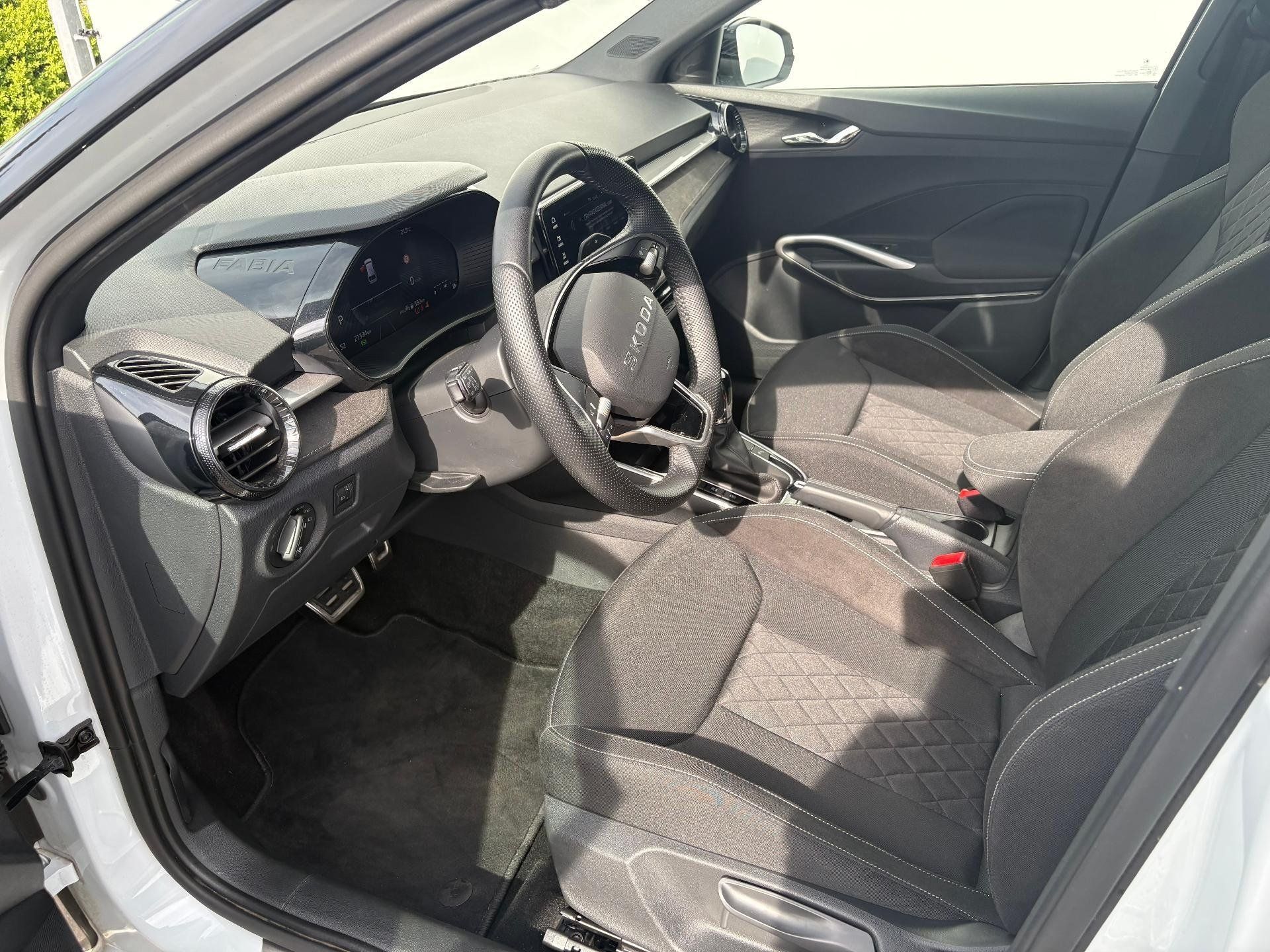 Škoda Fabia, Fabia 1.0 TSI 85kW Top - fotka 6