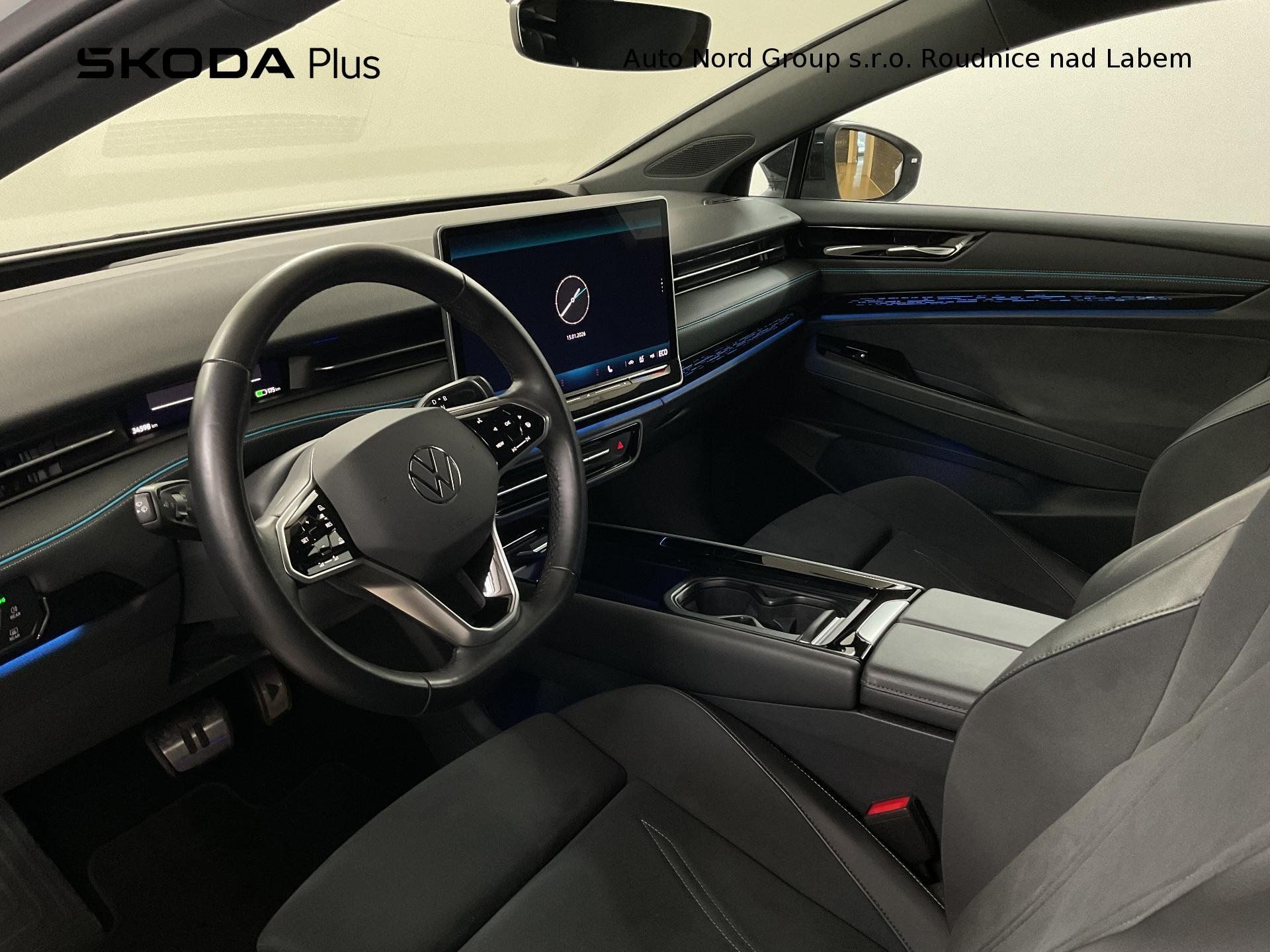 Volkswagen ID.7, ID.7 Pro 210  kW, kap. 77 kWh - fotka 5