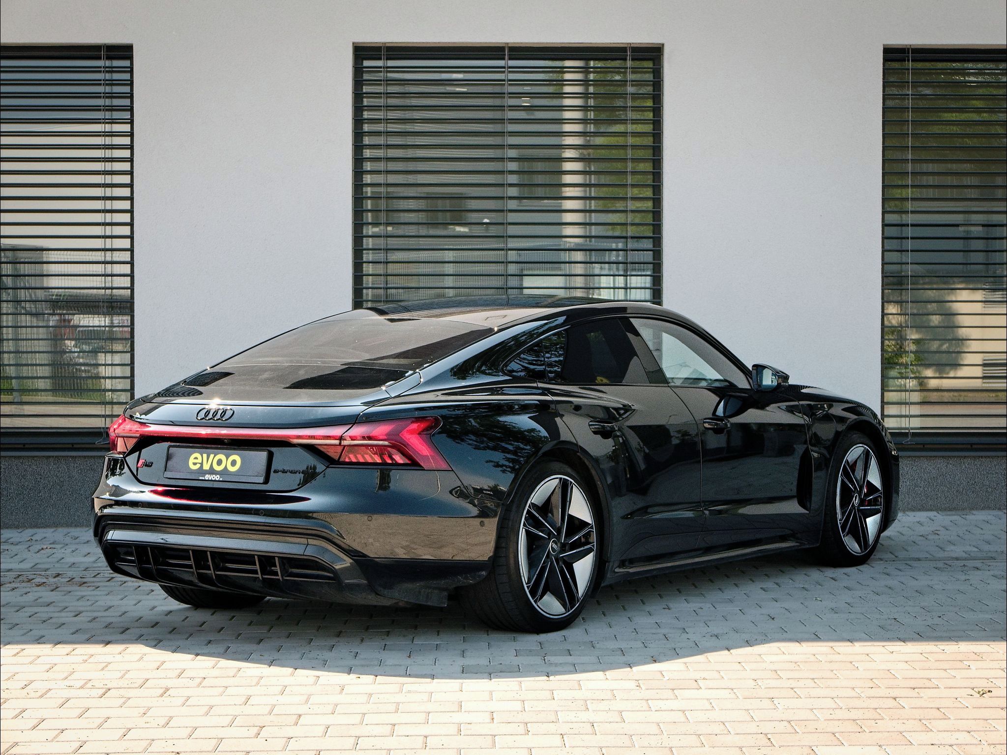 Audi RS e-tron GT, Laser, B&O, natáčení kol, masá - fotka 3