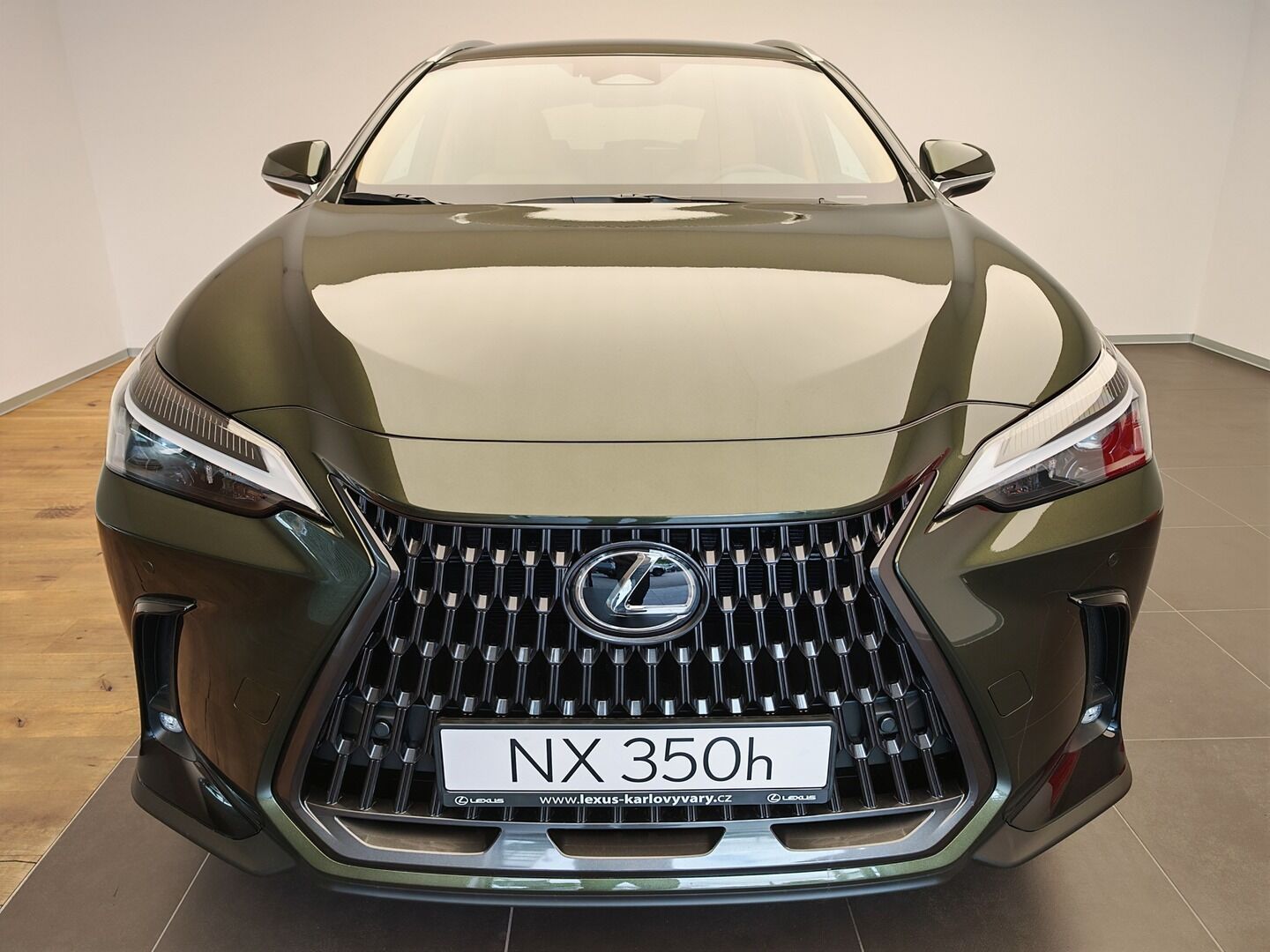 Lexus NX 350h, 350h 4x2 Executive - fotka 2