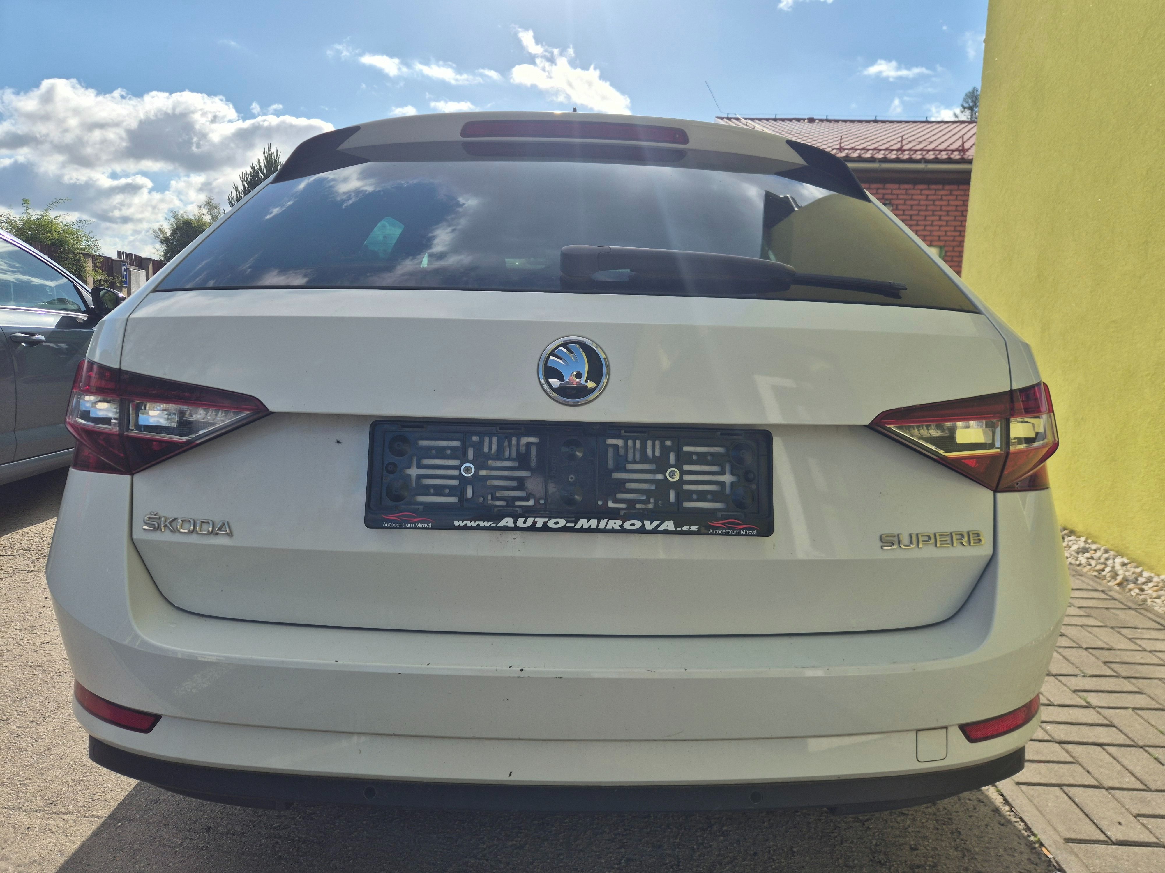Škoda Superb, 1 maj.plný servis ZÁRUKA 1 ROK - fotka 4