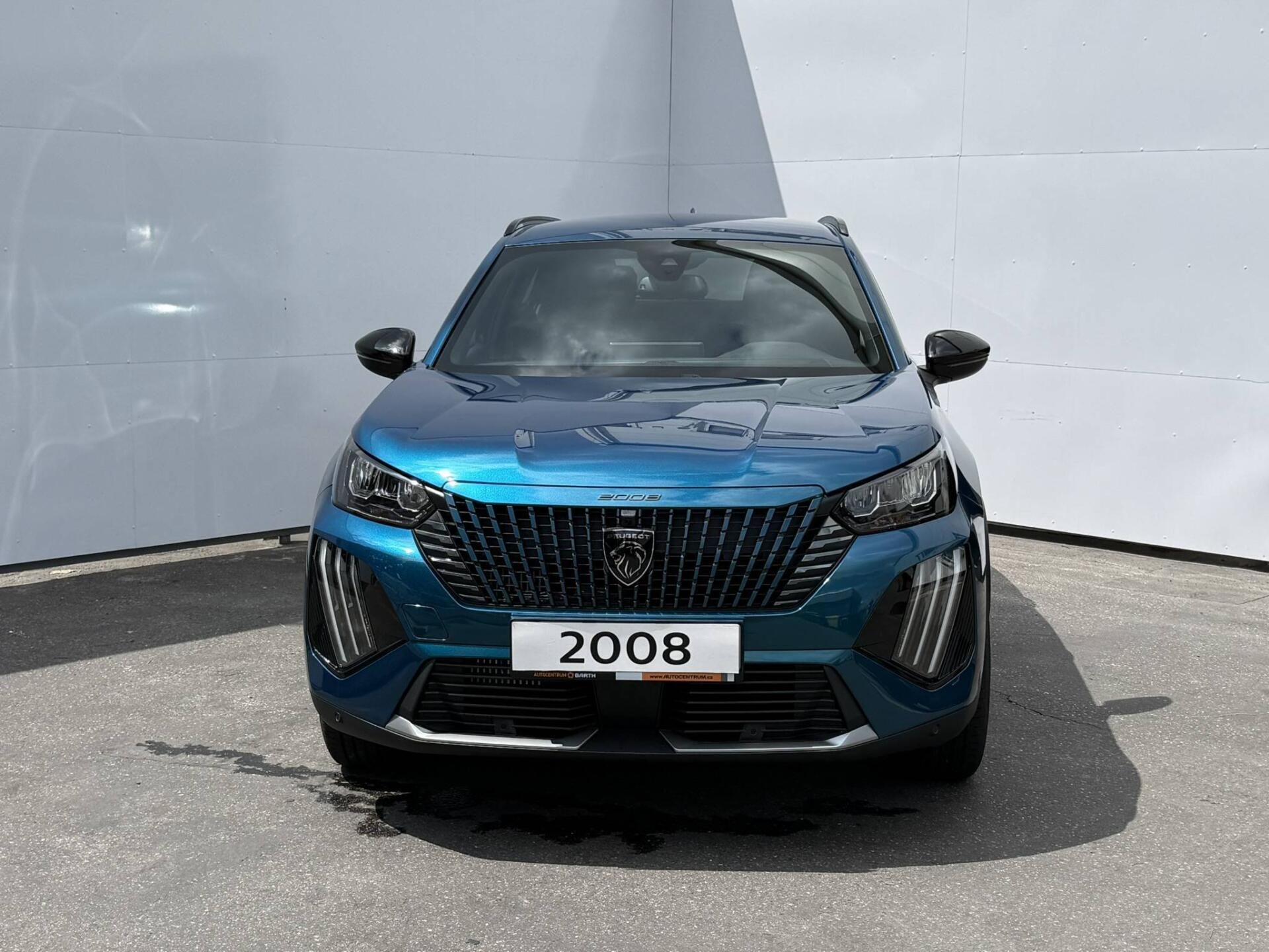 Peugeot 2008, ALLURE Hybrid  1,2 145 e-DCS6 - fotka 2