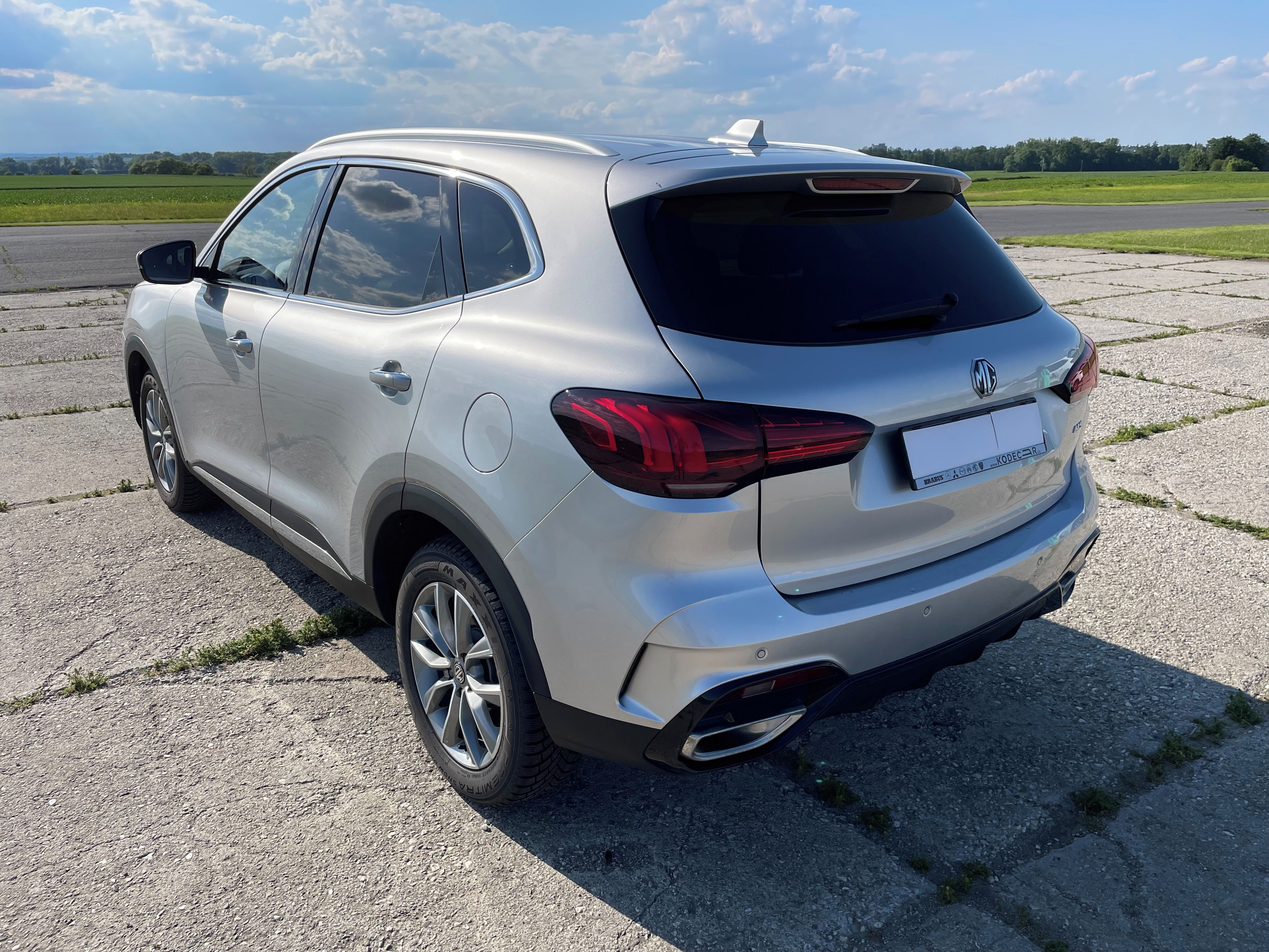 MG HS, 1.5 TGI EXCITE AUT CZ 1 maj. - fotka 4