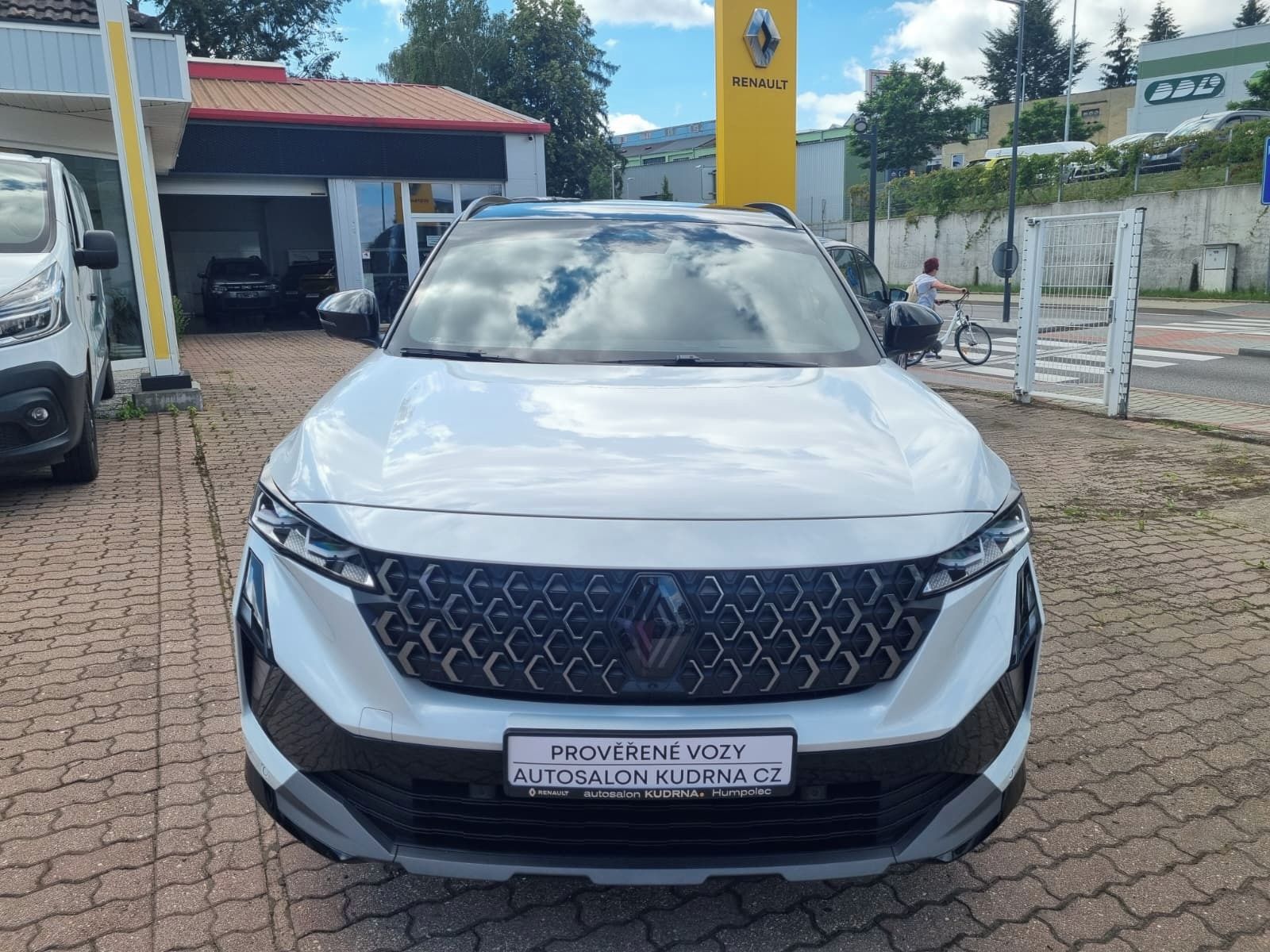 Renault Austral, ESPRIT ALPINE full hybrid 200 - fotka 2