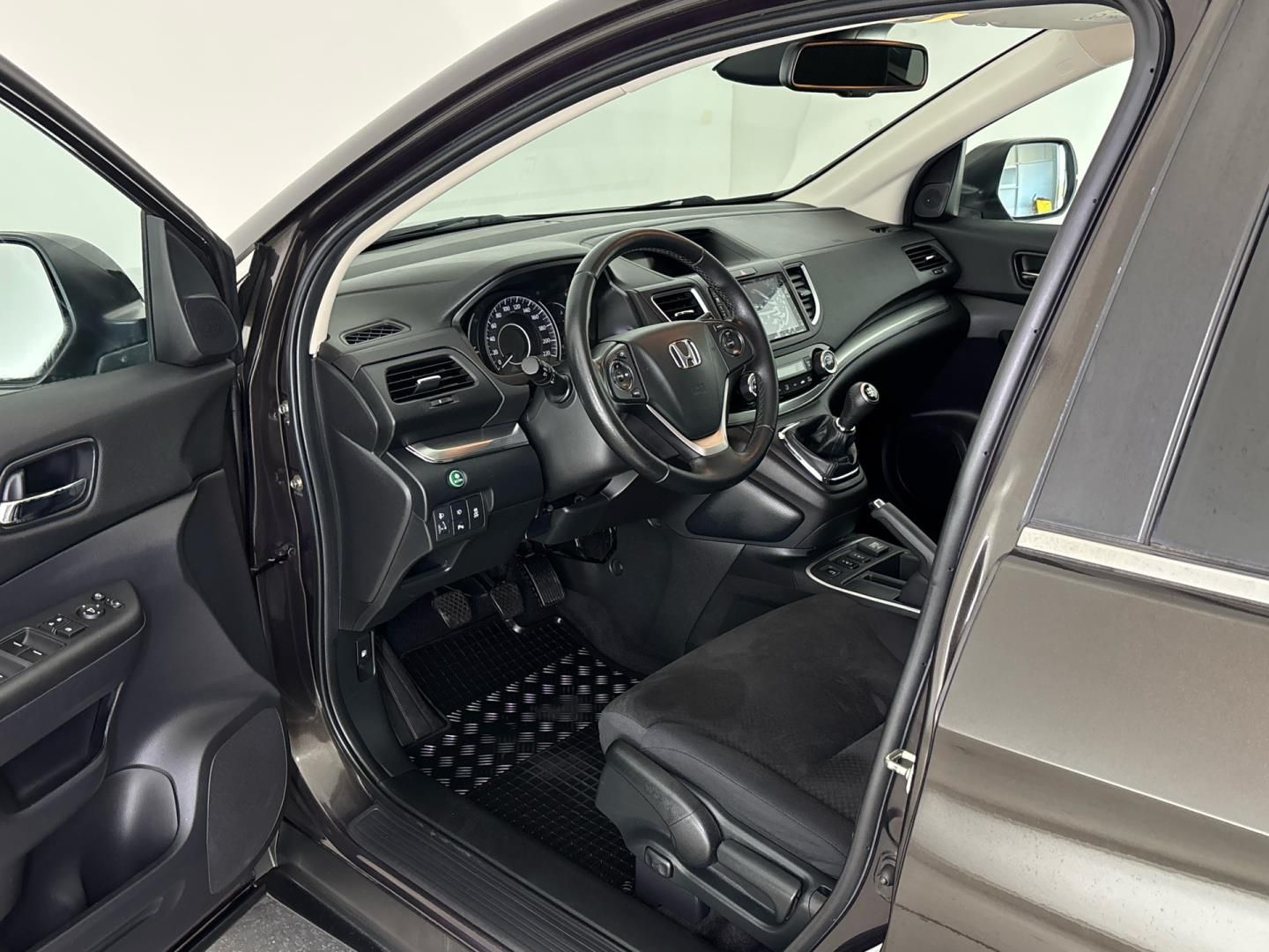 Honda CR-V, 2.0 i / 114 kW Elegance - fotka 6