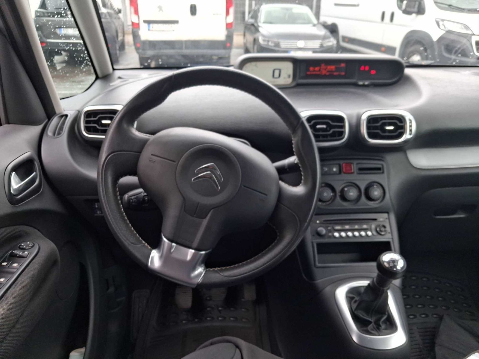 Citroën C3 Picasso, 1.4 i, Serv.kniha, Tempomat - fotka 3