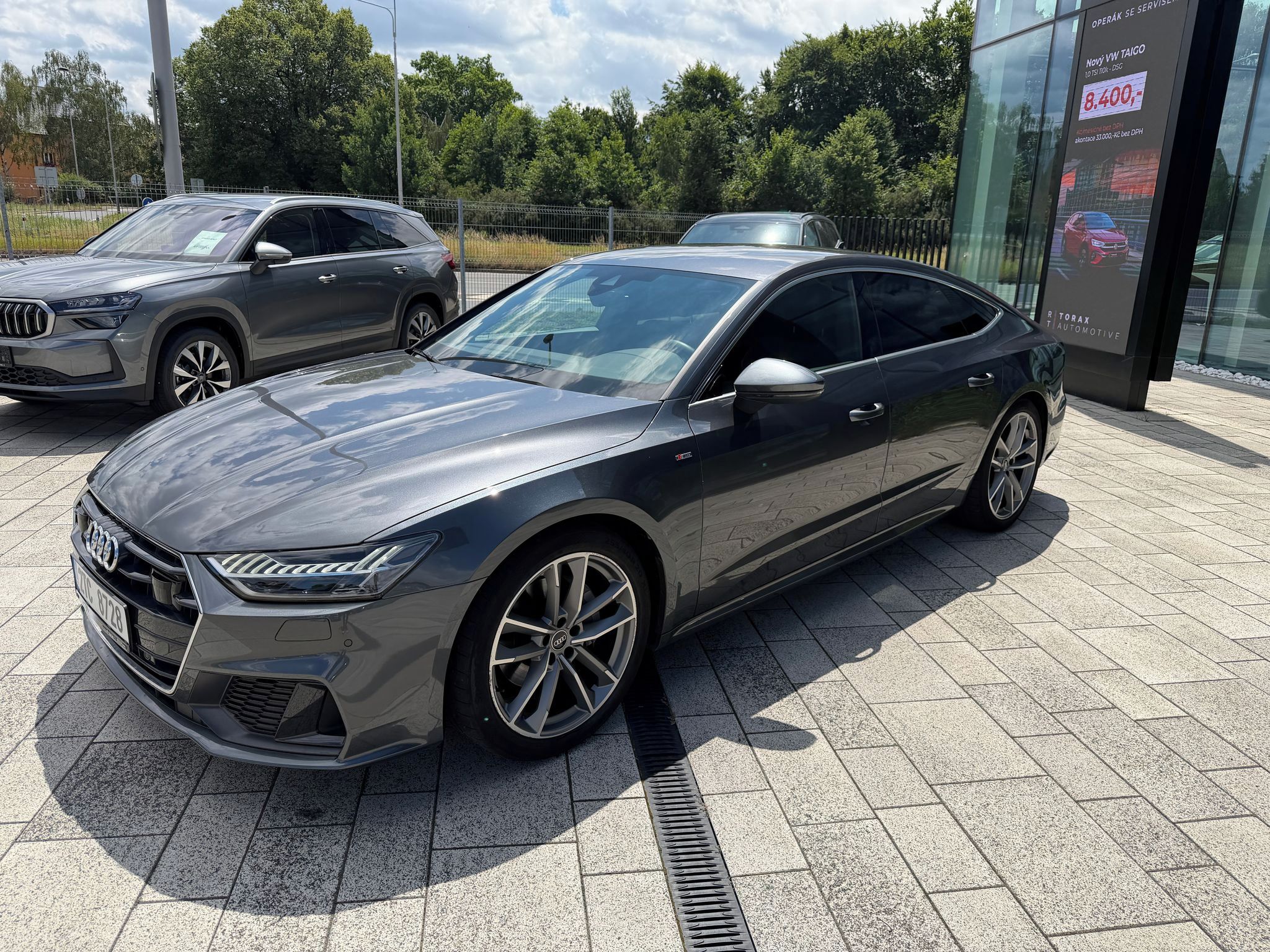 Audi A7, S-line  45TFSI 195kW - fotka 4