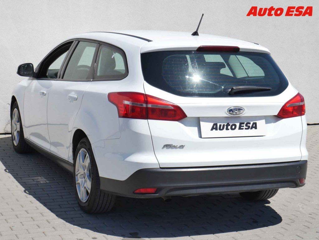 Ford Focus, 1.5TDCi,2.maj,ČR - fotka 6