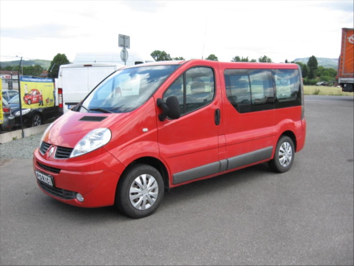 Renault Trafic, 2,0 6 Míst - fotka 3