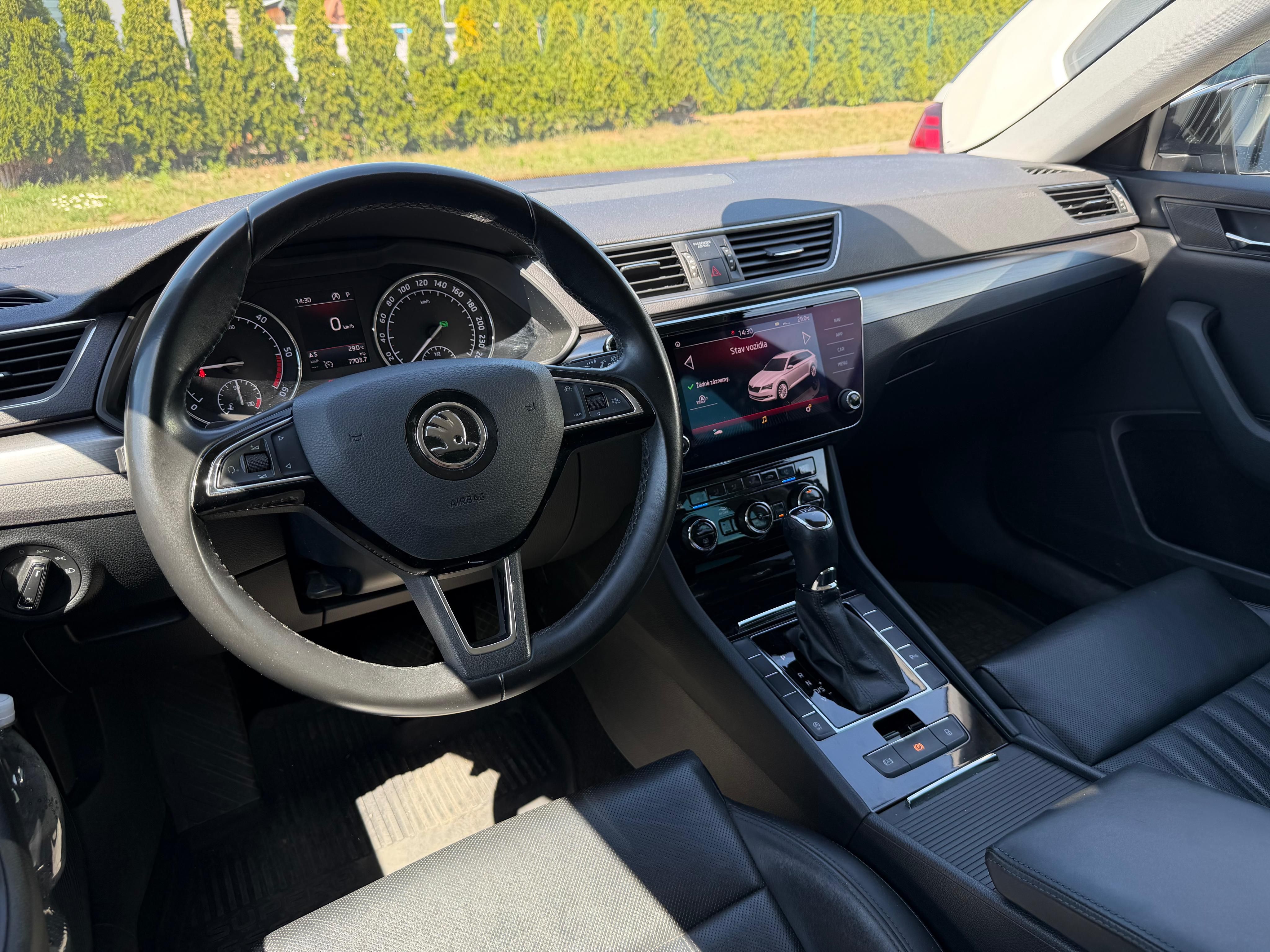 Škoda Superb, Škoda Superb 2.0tdi 110kw DSG, - fotka 6