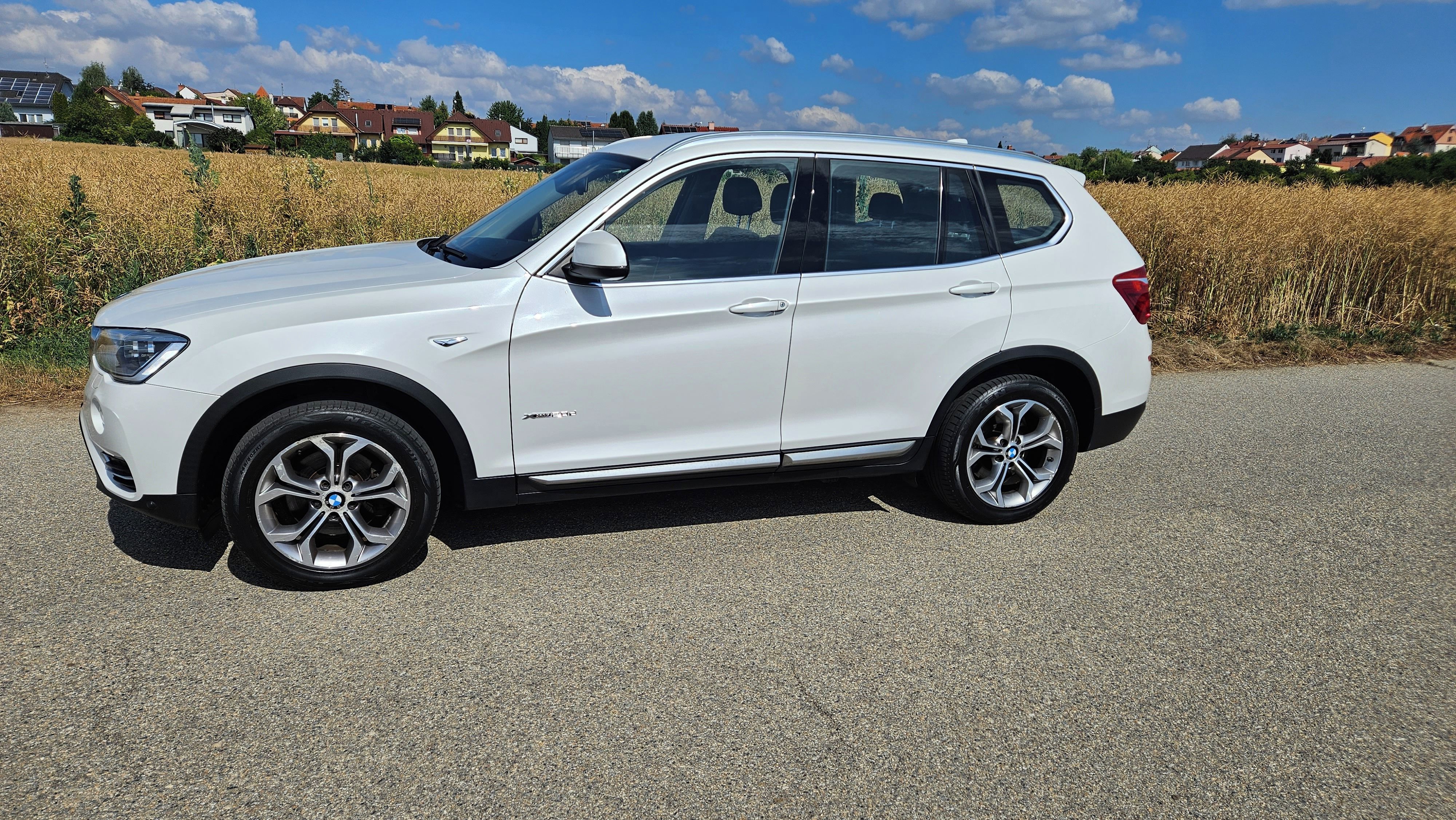 BMW X3, 2.0d 140kw XDrive ČR - fotka 4