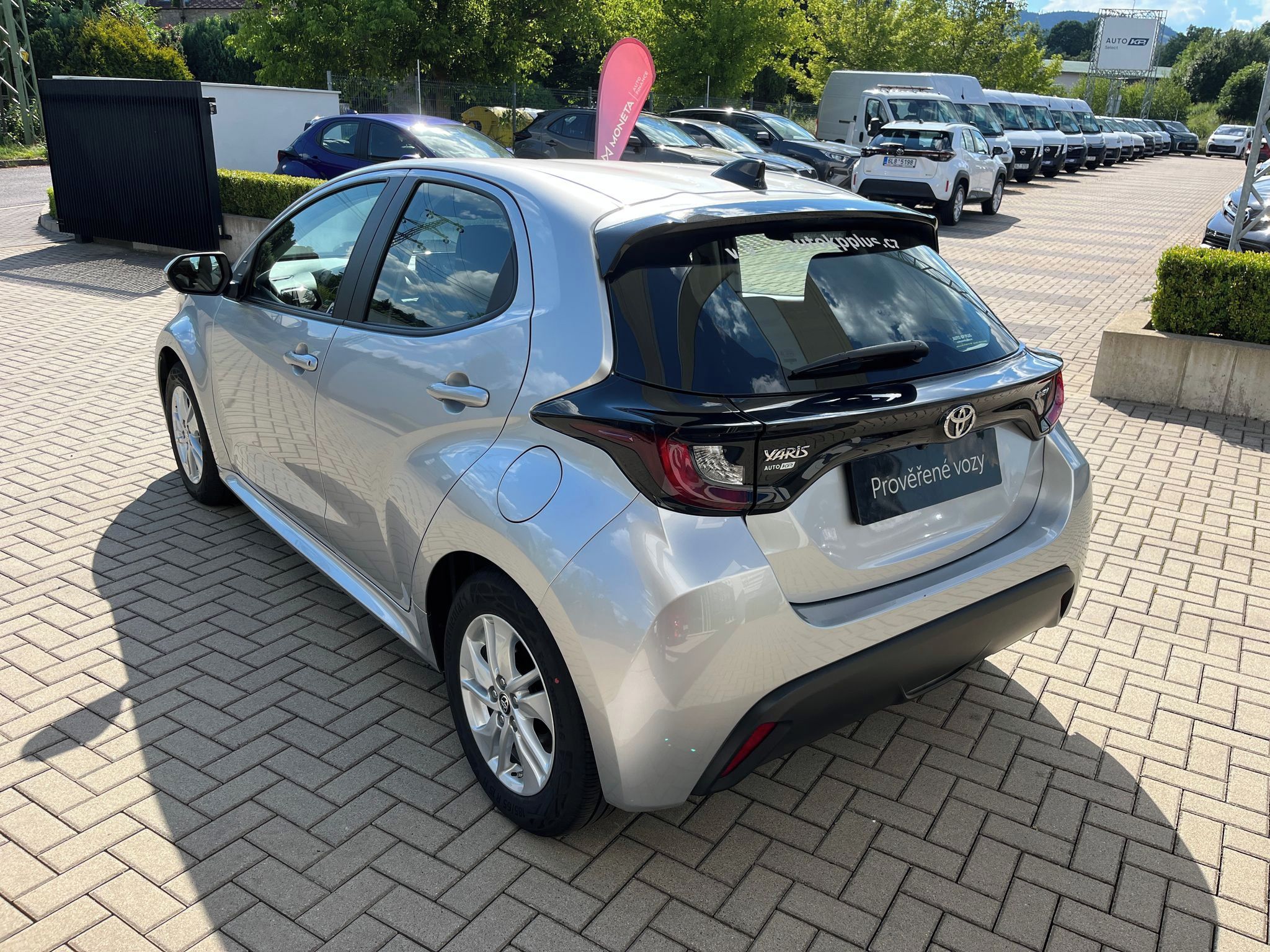 Toyota Yaris, 1.5 Hybrid e-CVT Comfort - fotka 4