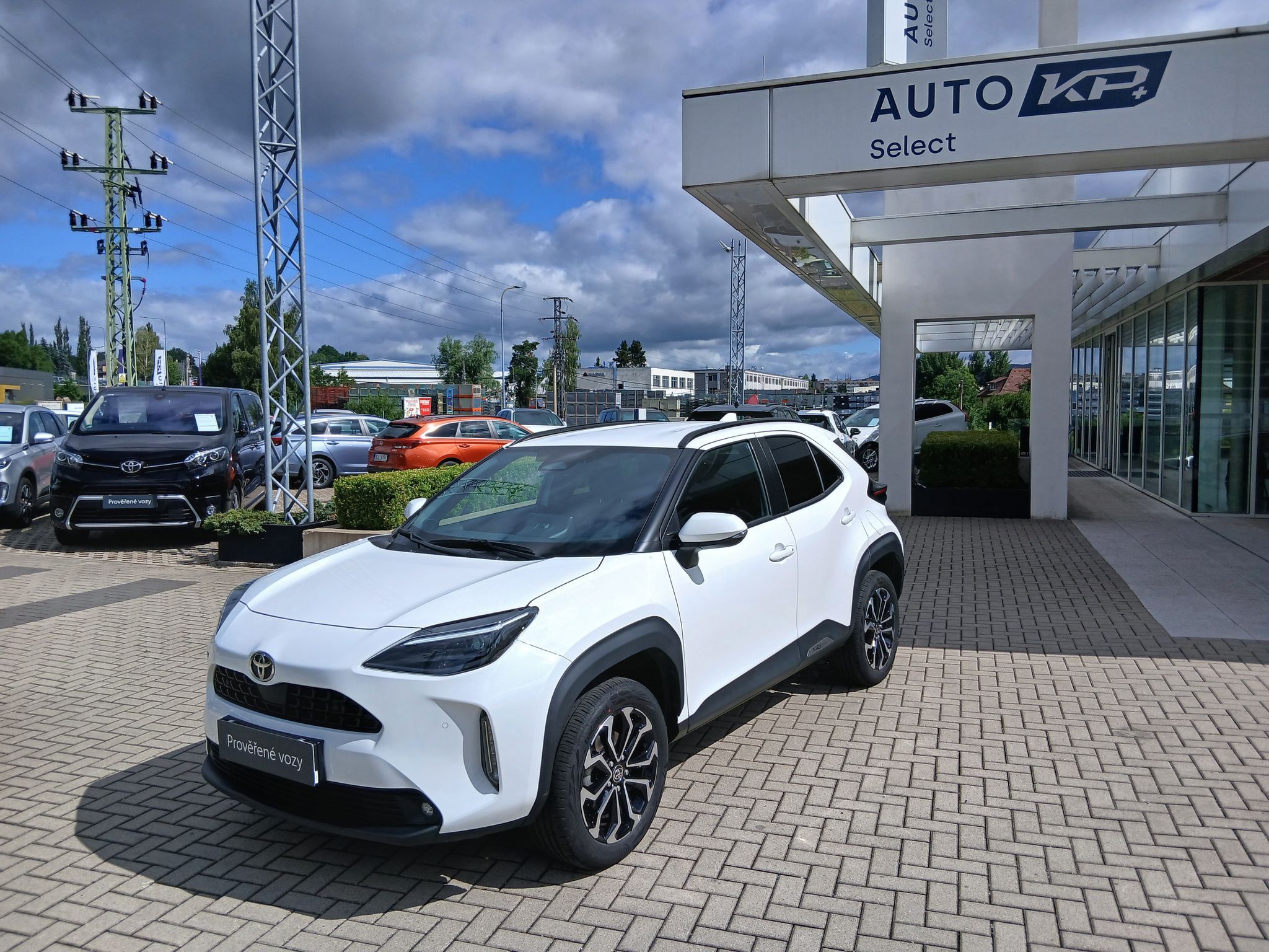 Toyota Yaris Cross, 1.5 Hybrid e-CVT 4x4 Style
