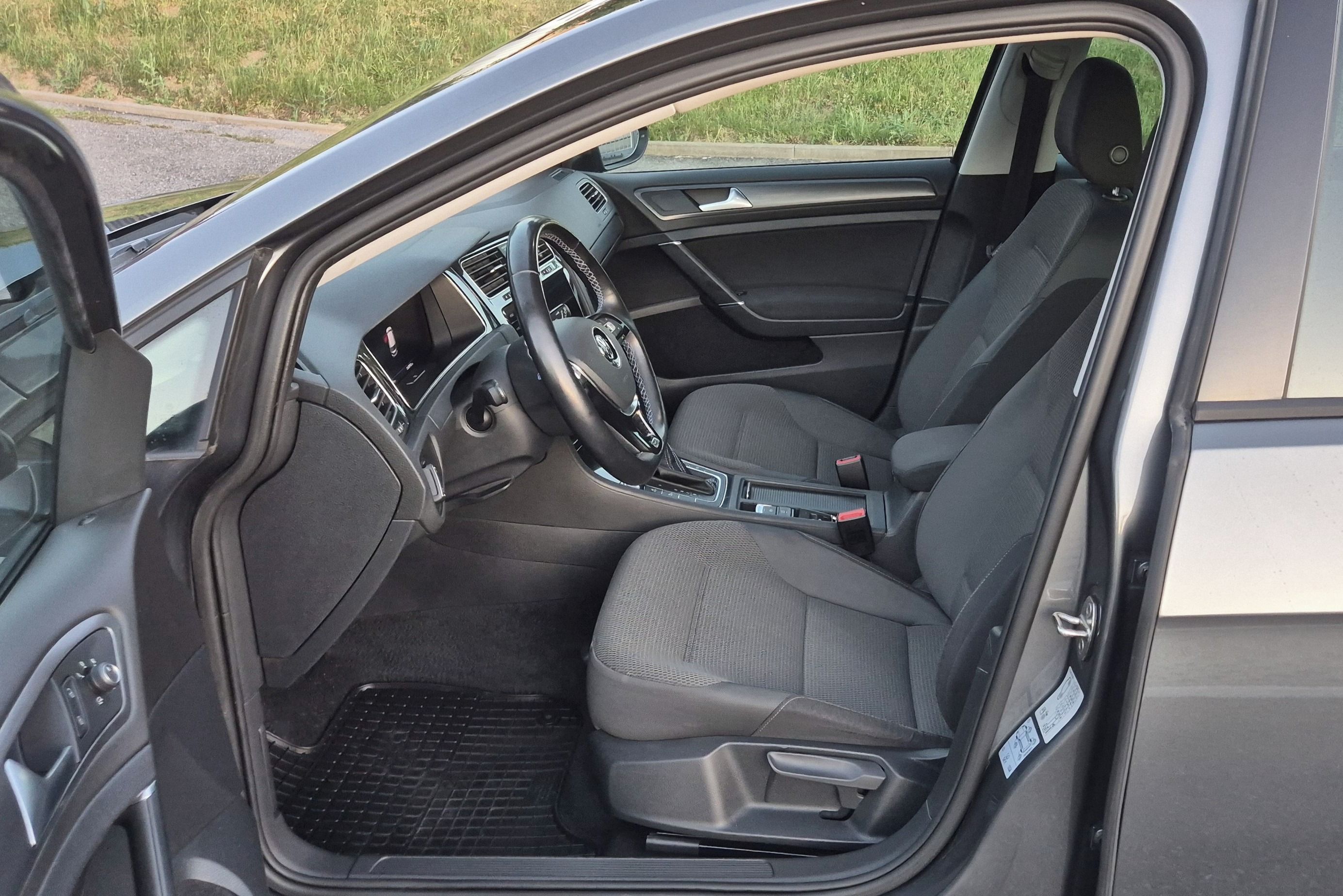 Volkswagen e-Golf, 2.majitel servisní kniha DPH - fotka 6
