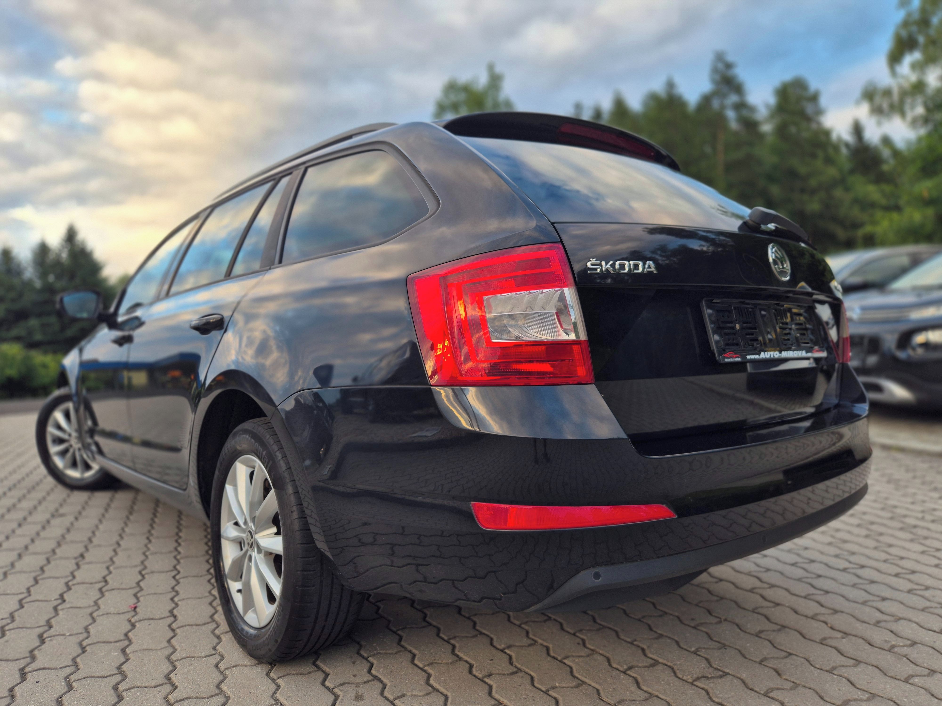 Škoda Octavia, 1,4 103 KW PLNY SERVIS - fotka 6