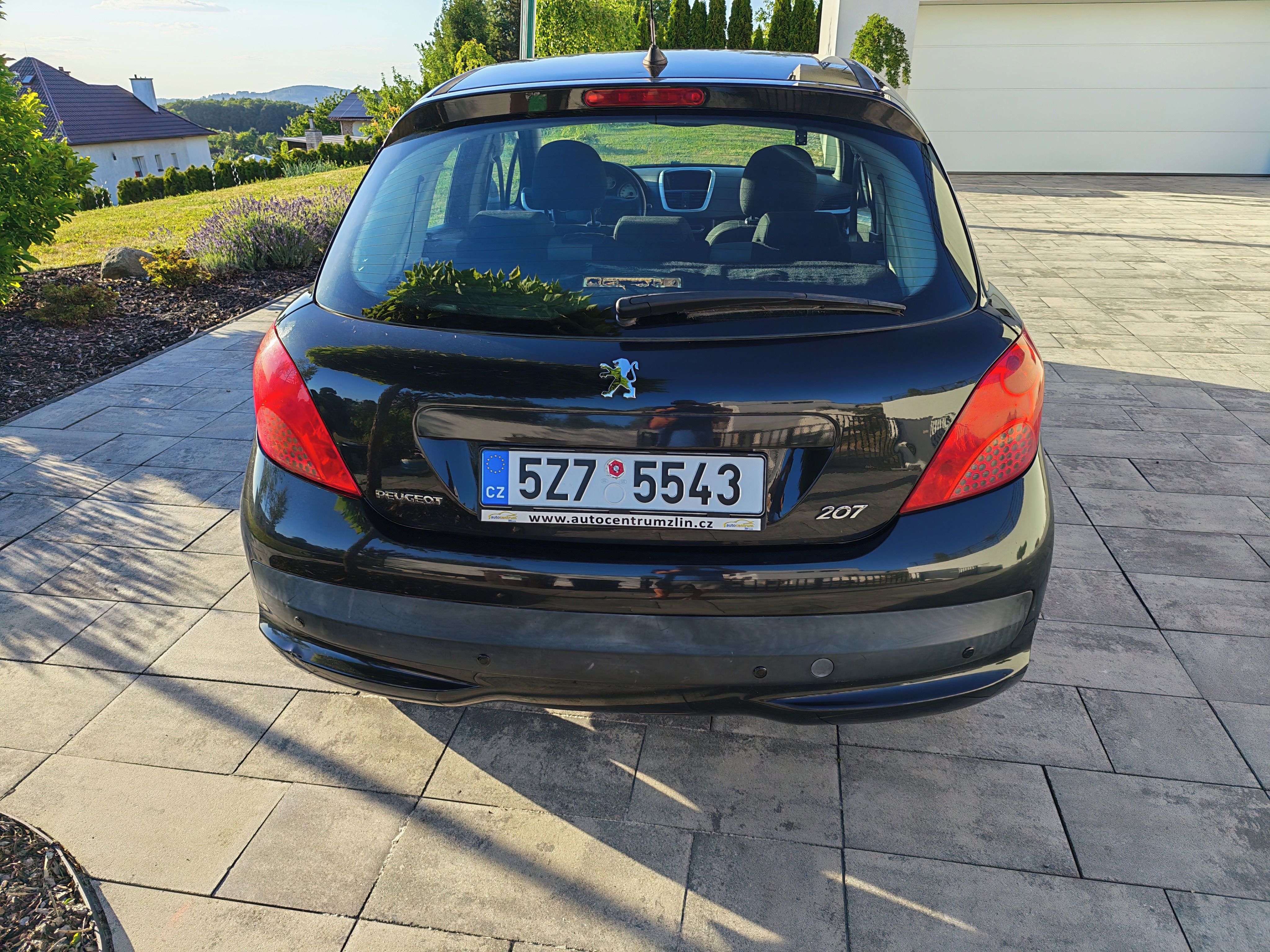 Peugeot 207, 1.4 - fotka 3