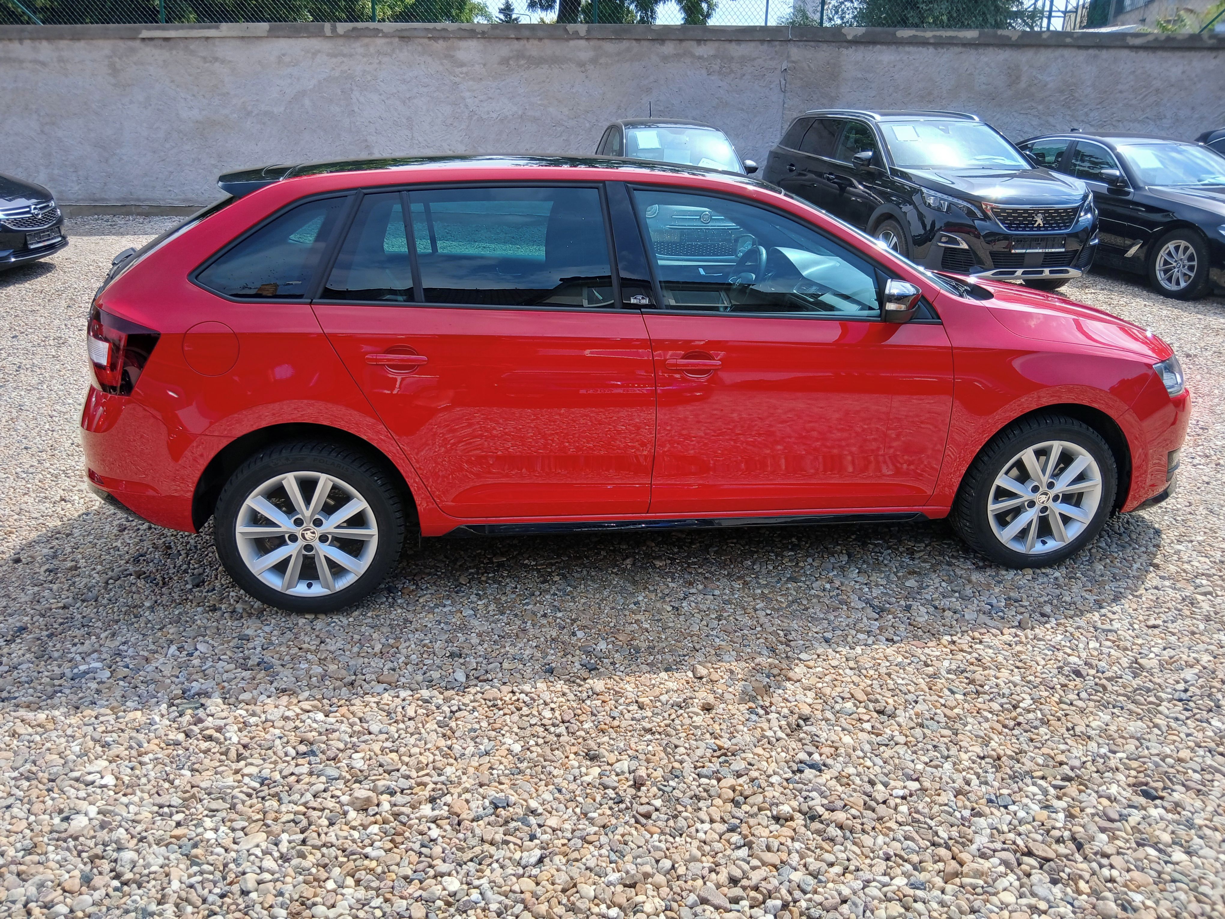 Škoda Rapid, 1.0i 81KW Monte Carlo Panorama - fotka 4
