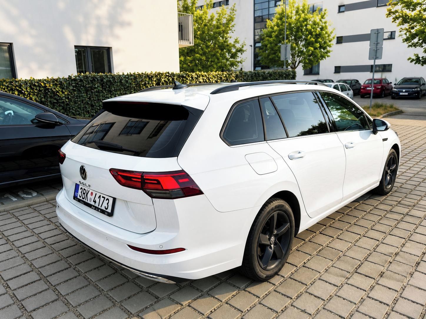 Volkswagen Golf Variant, 1,5 TSI Style LED Masáže - fotka 3