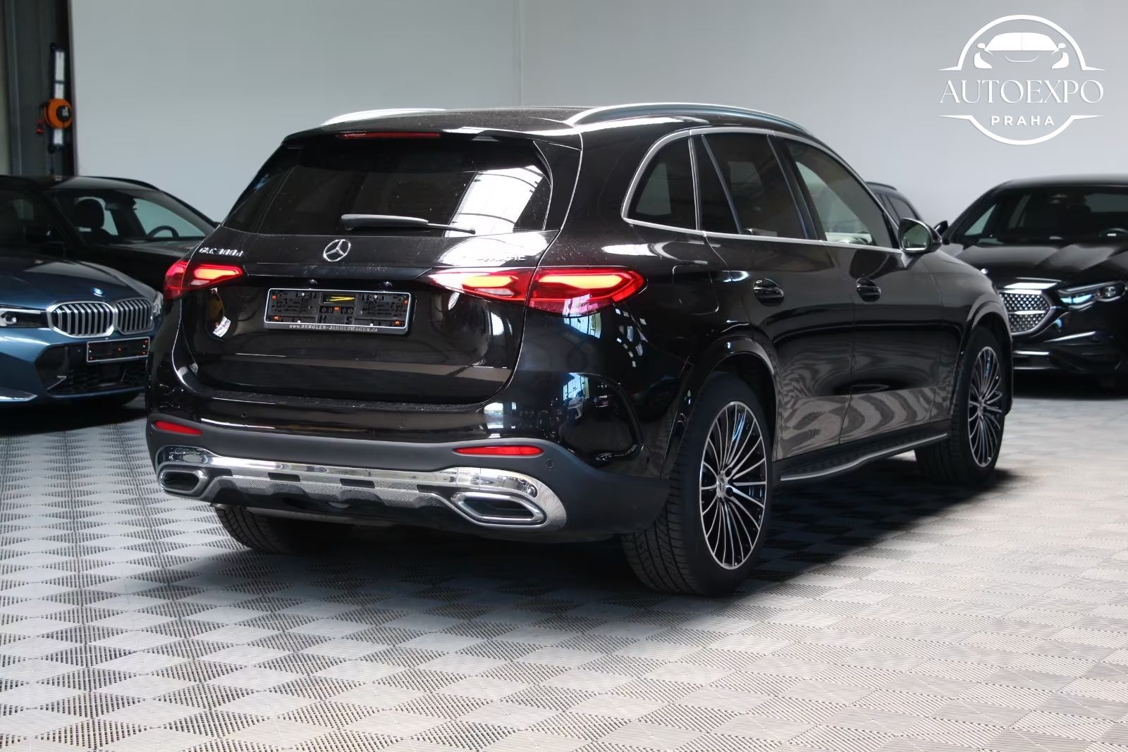 Mercedes-Benz GLC, 300d 4Matic AMG - fotka 4