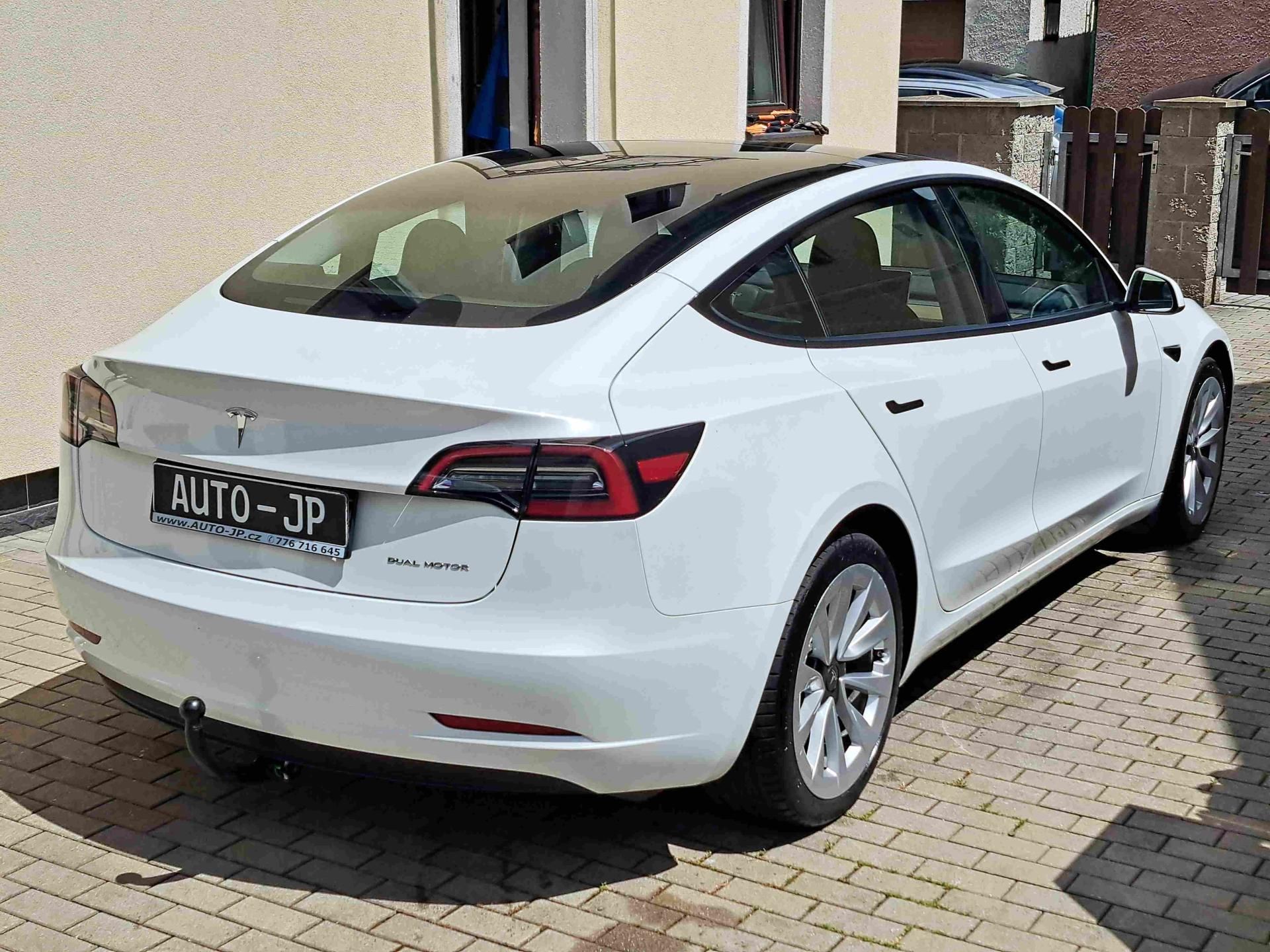 Tesla Model 3, AWD Long Range SOH-92% - fotka 3