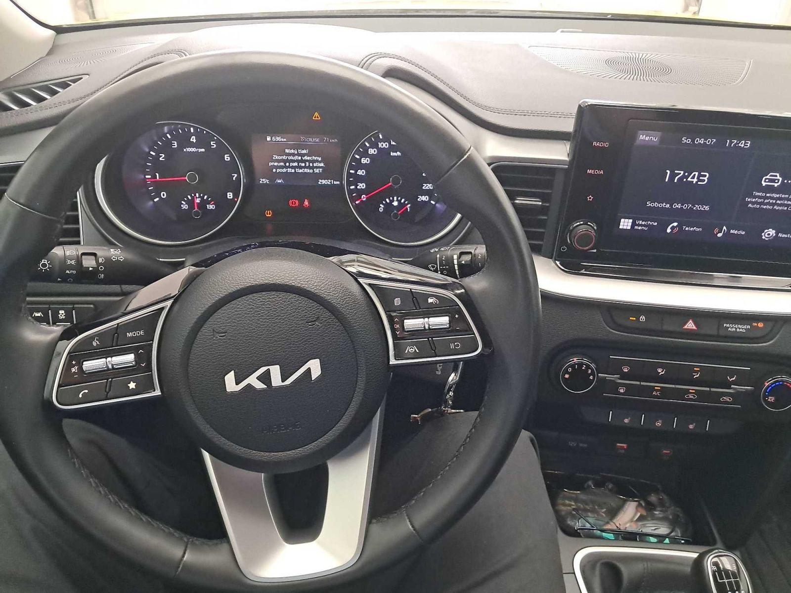 Kia Cee´d, 1.0 T-GDI, Serv.kniha, Klima - fotka 3