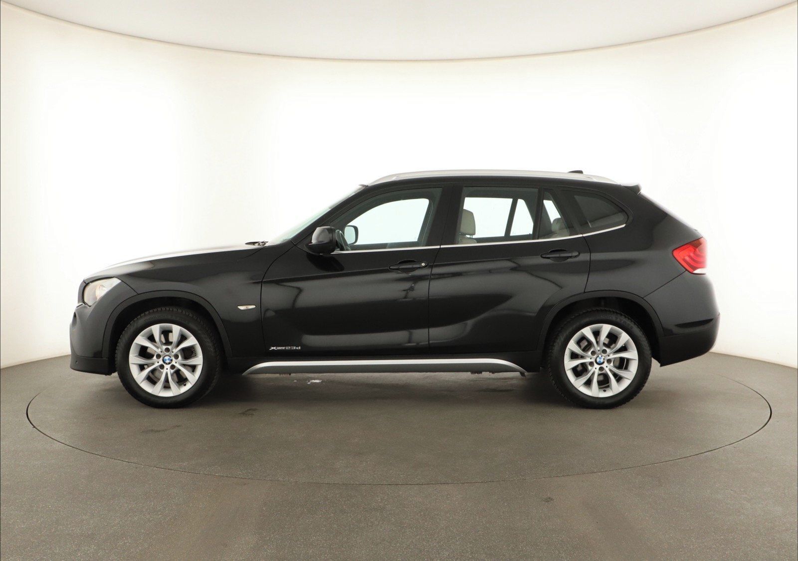 BMW X1, xDrive23d, 4X4, Automat, Navi - fotka 3