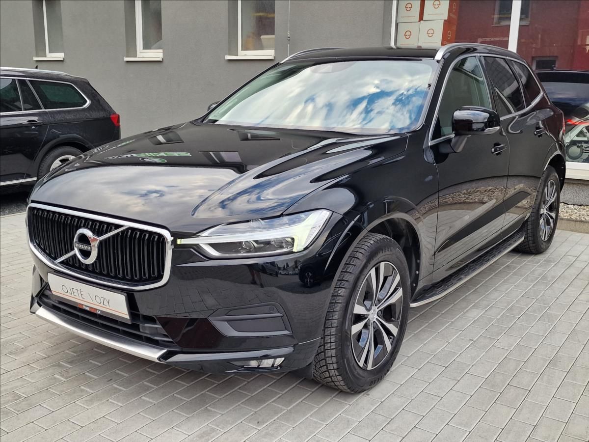 Volvo XC60, B4 145kW AWD Momentum Pro,ČR - fotka 5