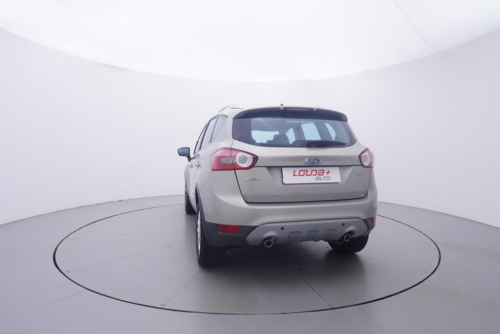 Ford Kuga, Titanium 2.0 TDCi 100 kW - fotka 4