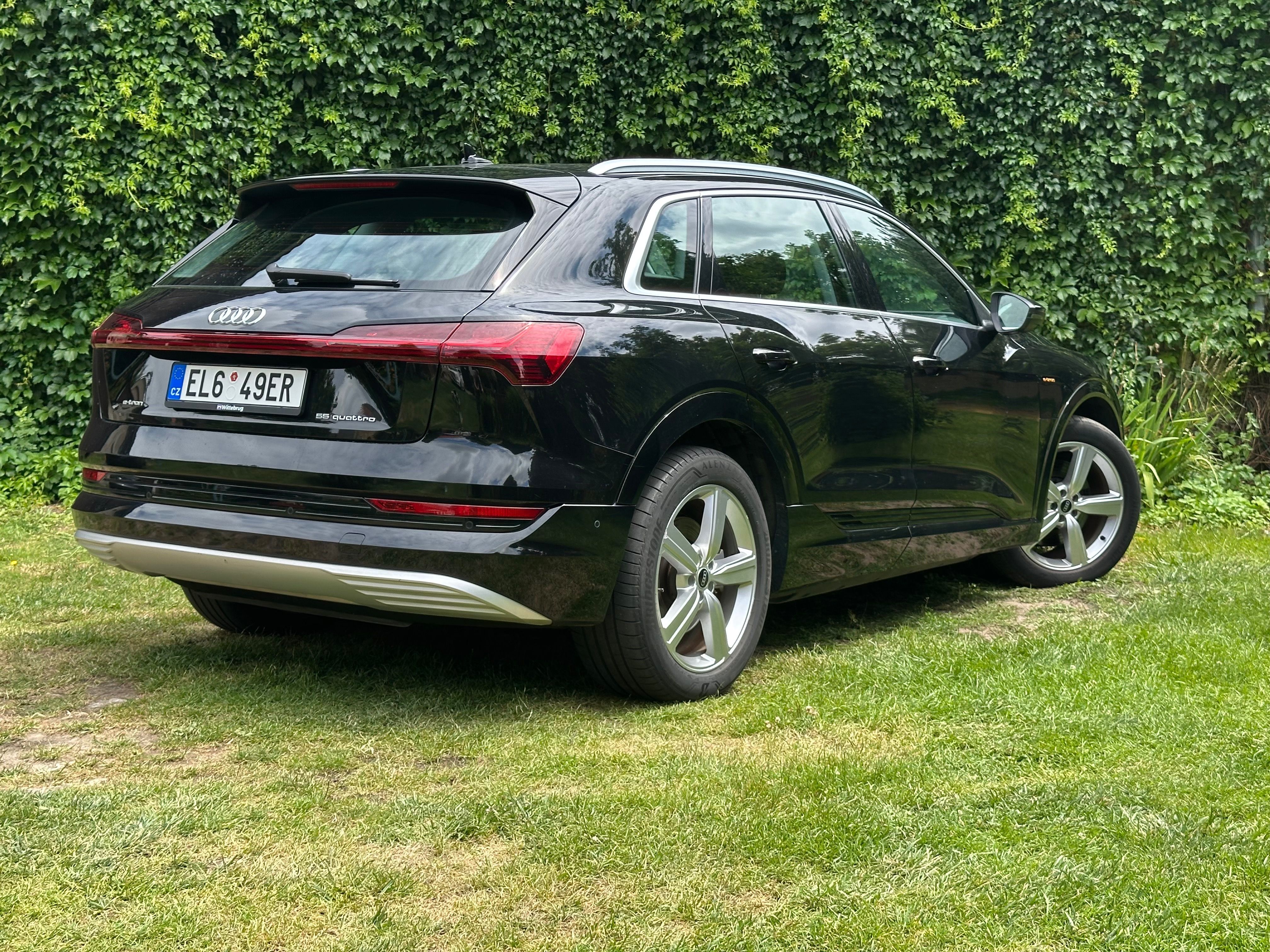 Audi e-tron, 55 tažné 300kw DPH - fotka 5