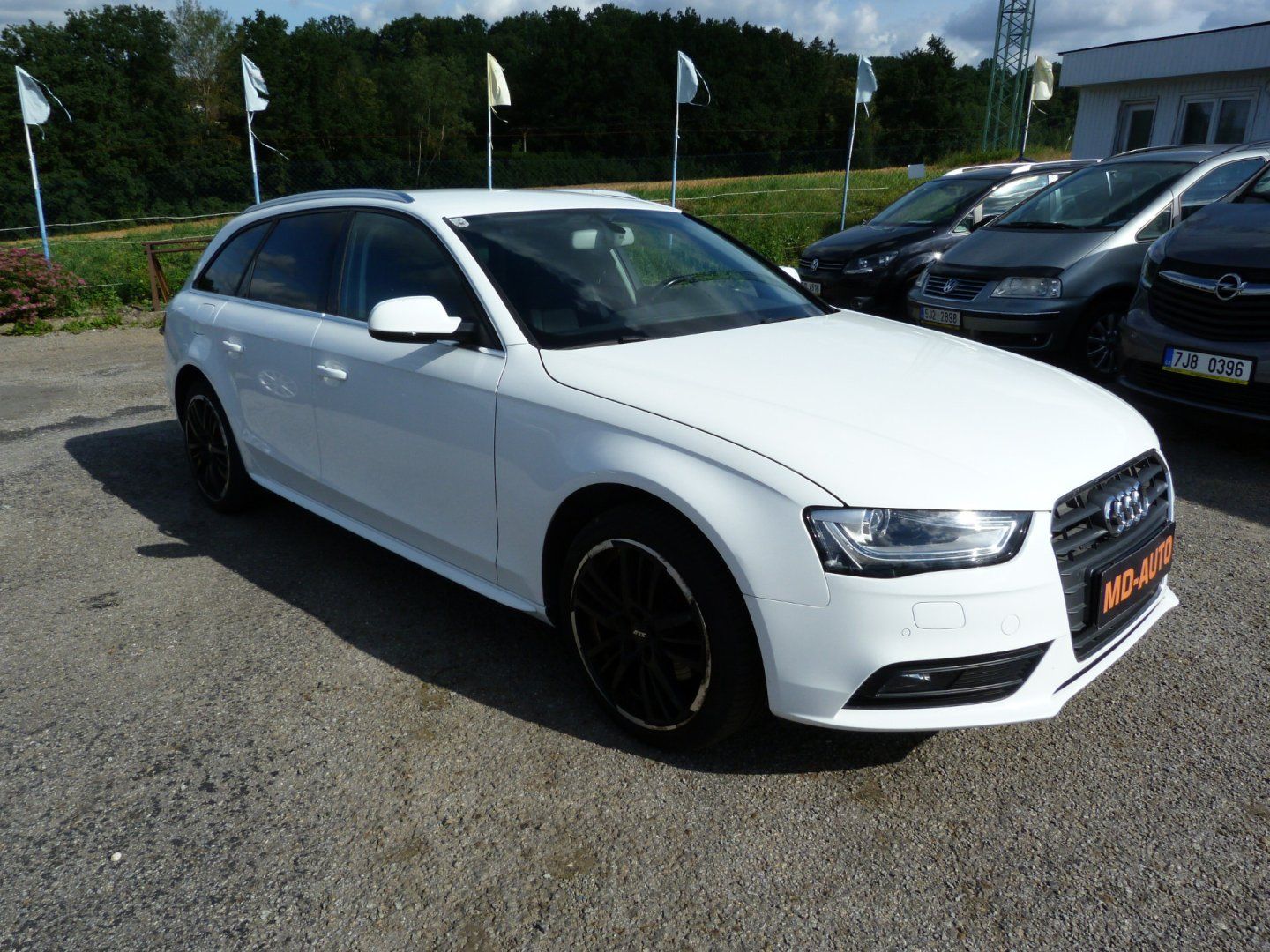 Audi A4 Avant, 2.0 Tdi 4x4 - fotka 3