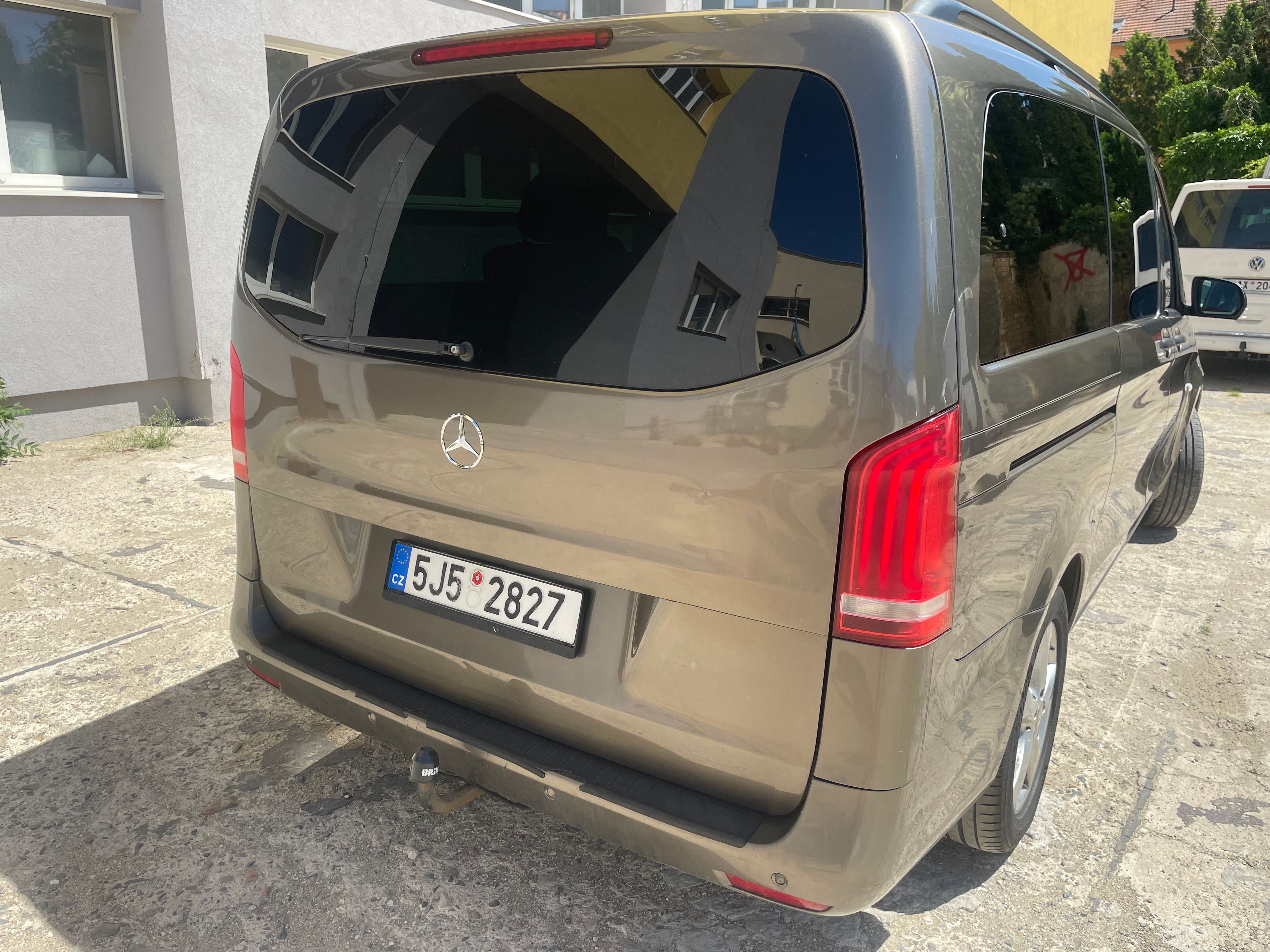 Mercedes-Benz Vito, 119 CDI 4MATIC 140 kW Tourer - fotka 6