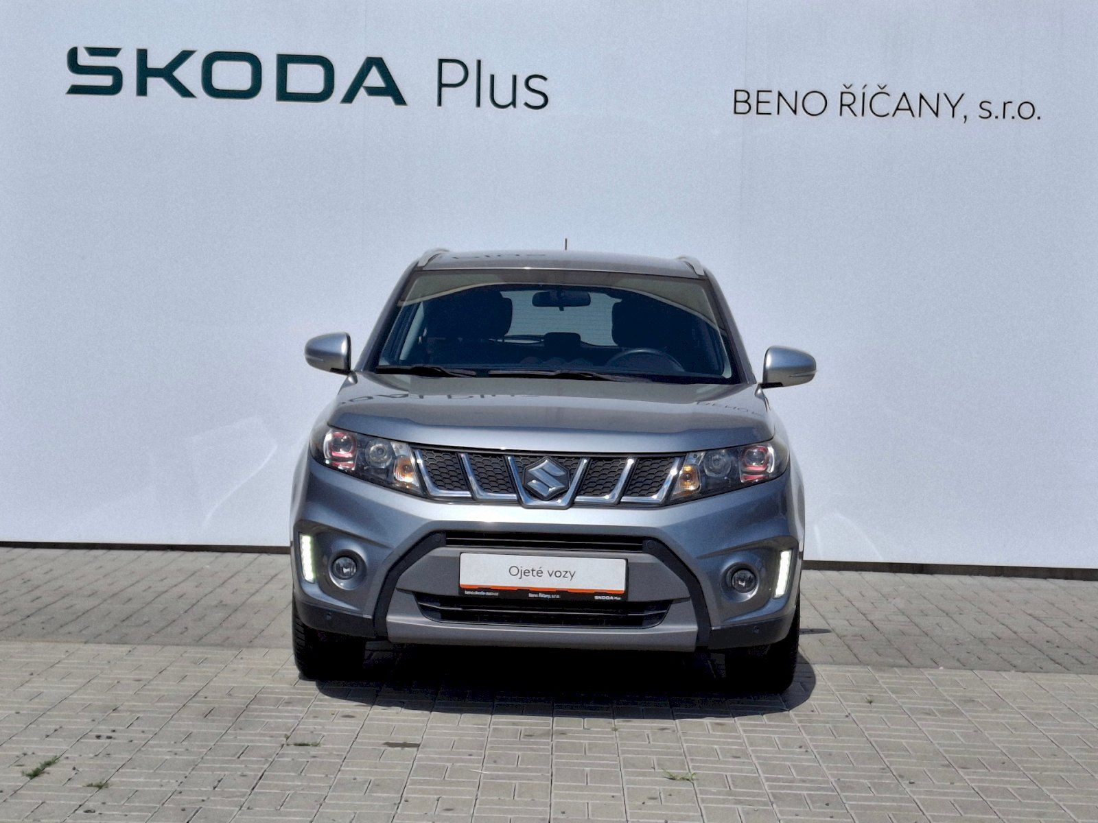 Suzuki Vitara, Automat 4x4 1,4i 103kW - fotka 4
