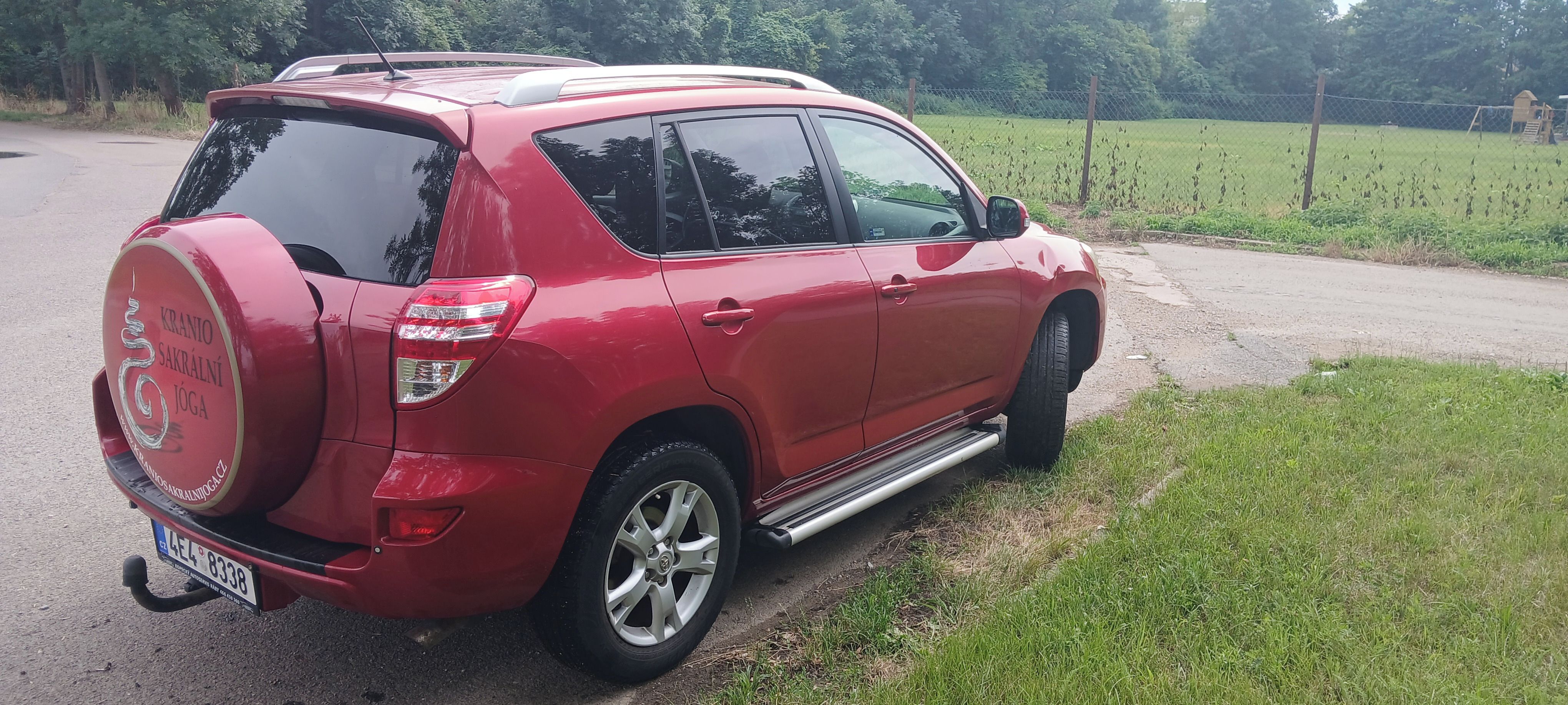Toyota Rav4, 2,0 benzin  super výbava - fotka 2