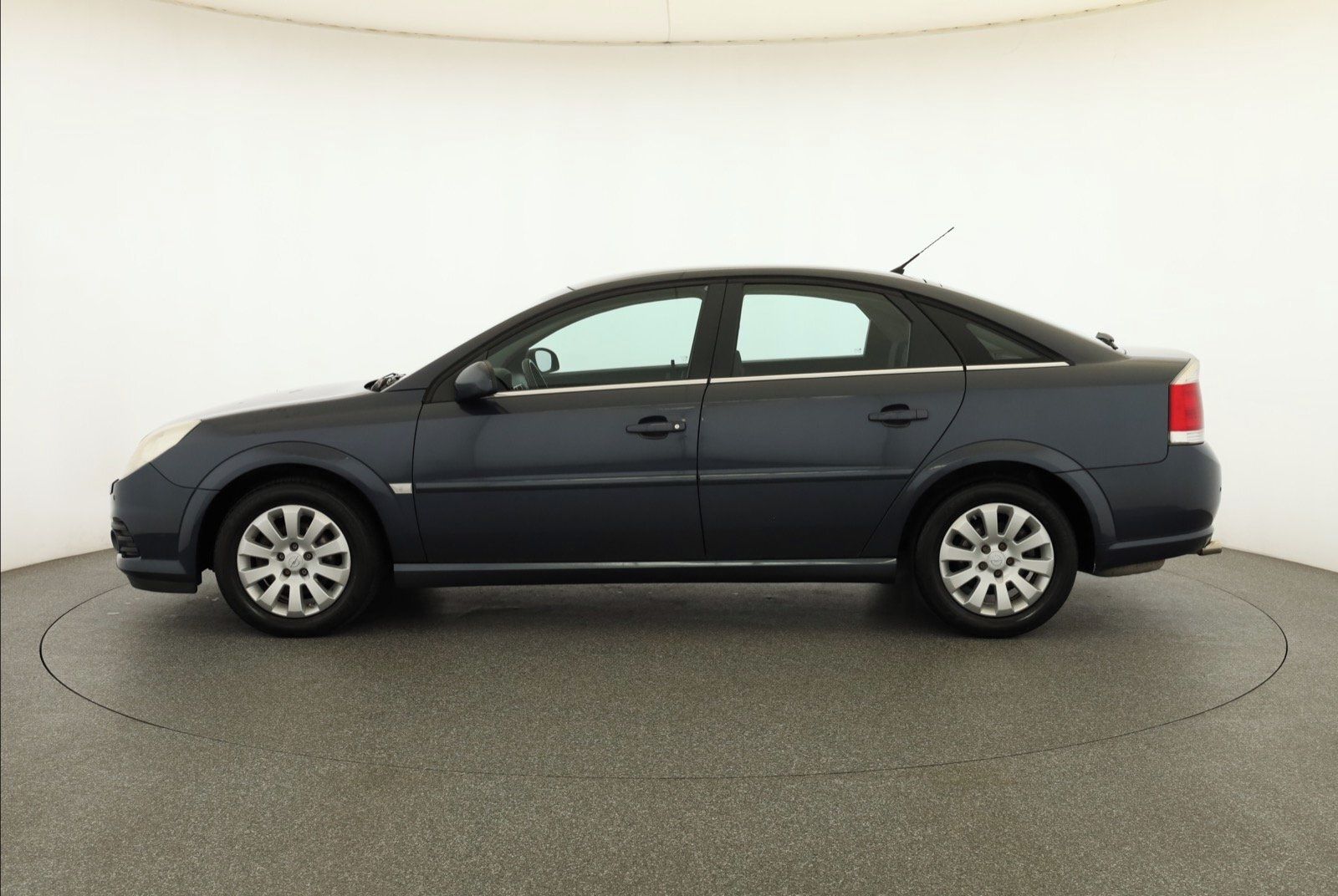 Opel Vectra, 1.8, Automatická klima - fotka 3