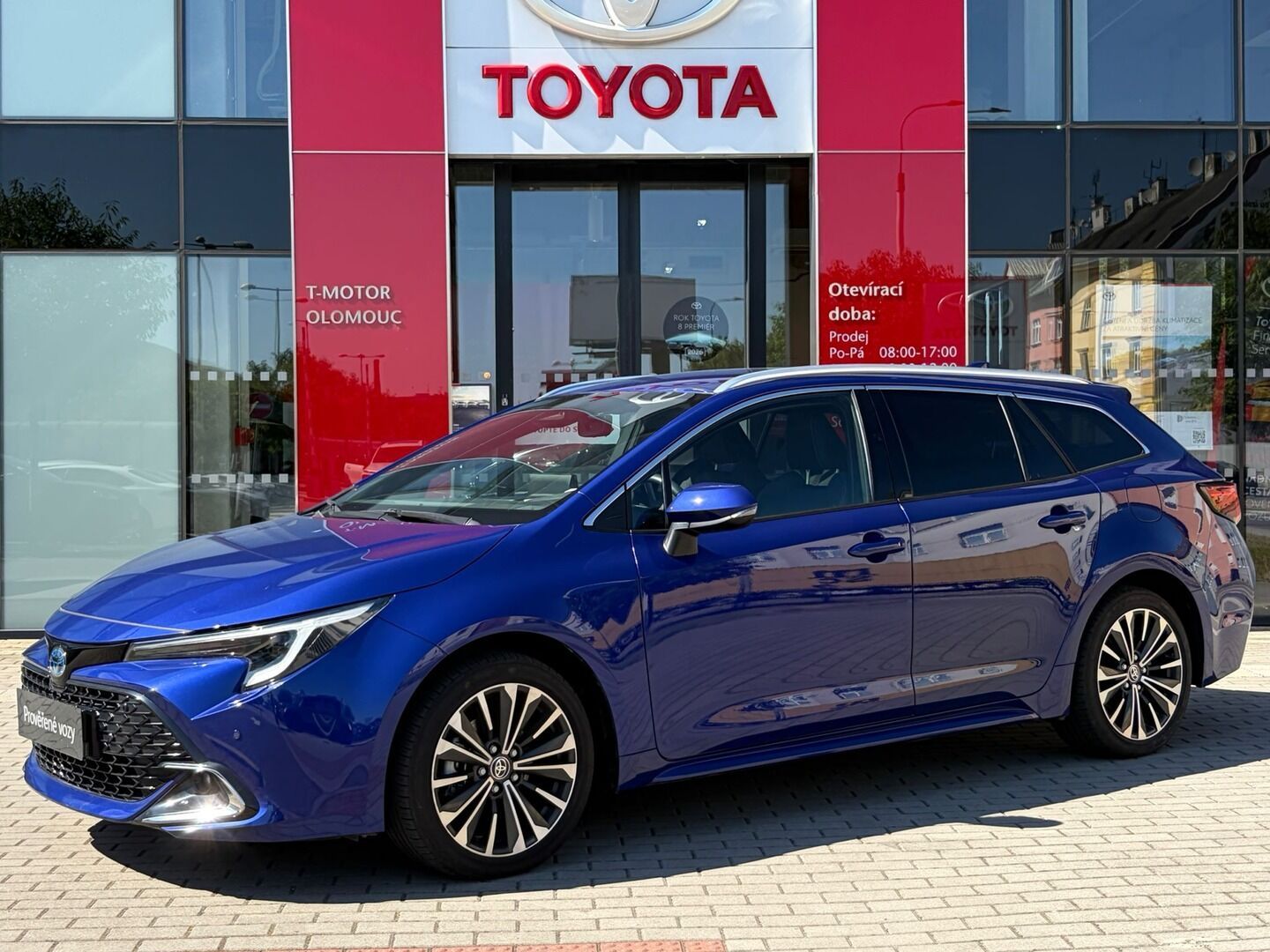 Toyota Corolla, 1.8 Hybrid Style