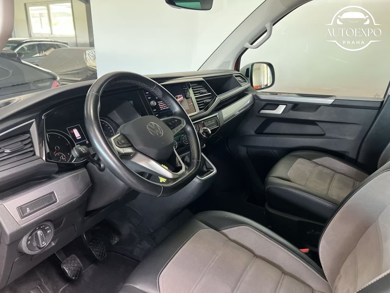 Volkswagen Multivan, T6.1 Multivan Comfortline 2.0 - fotka 5