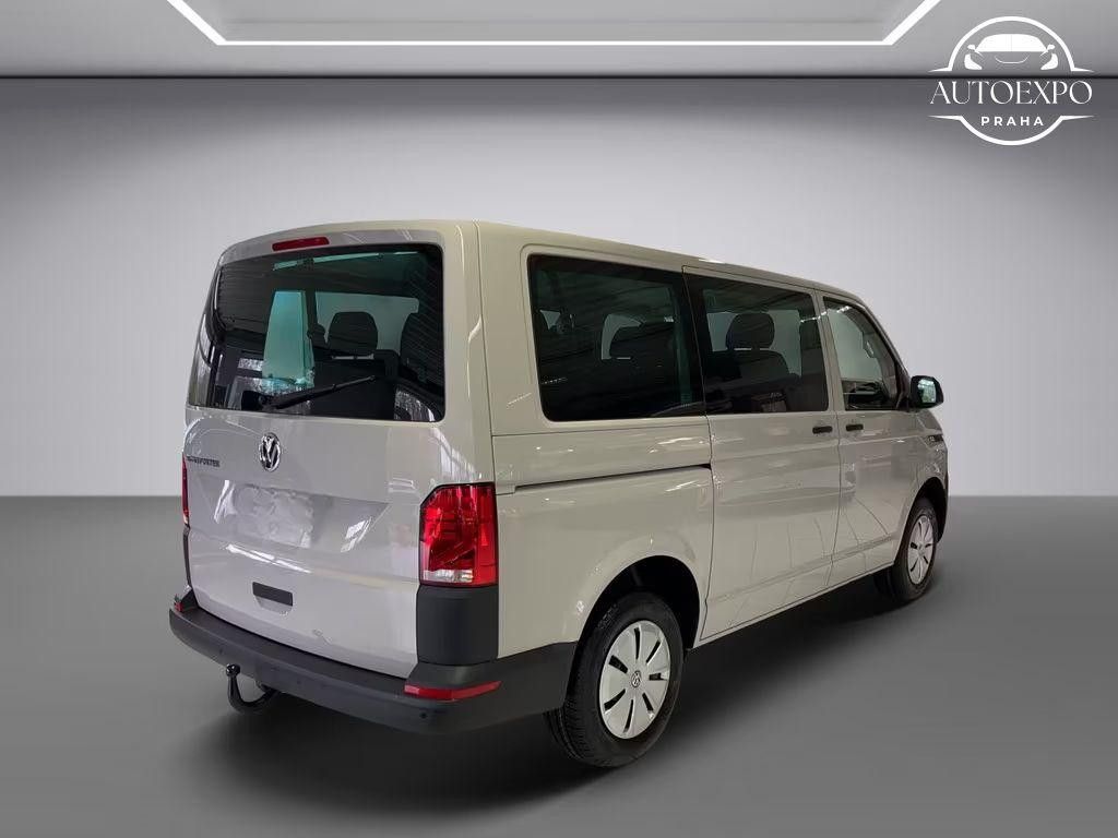 Volkswagen Transporter, Transporter 6.1 Kombi 2,0 TDI - fotka 6