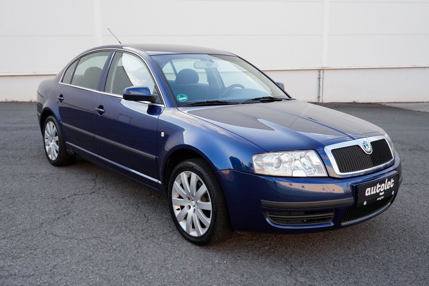 Škoda Superb, 1.9 TDi COMFORT - fotka 3