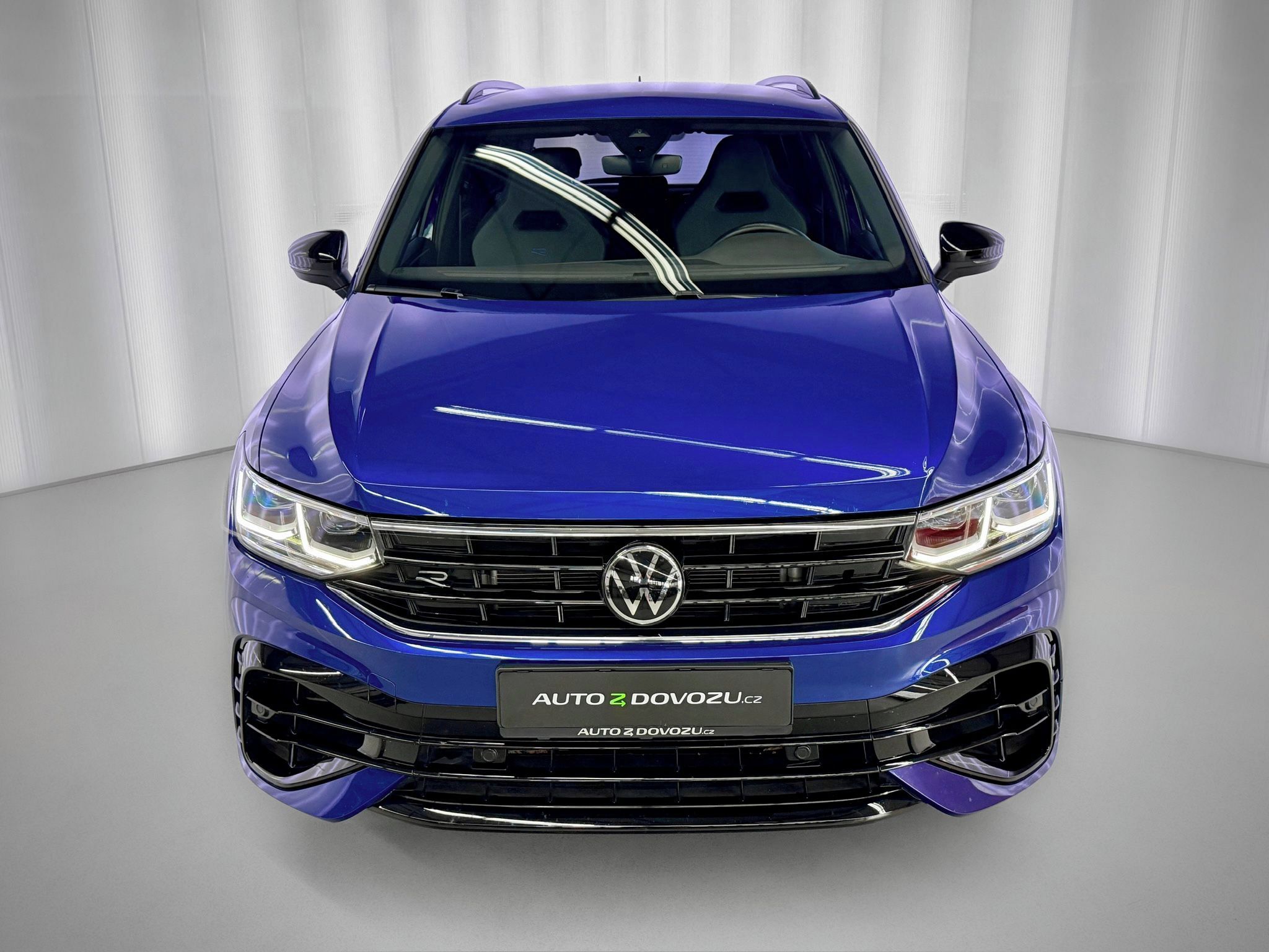 Volkswagen Tiguan, 2.0 TSI 235 KW R-LINE, DSG, 4M - fotka 3