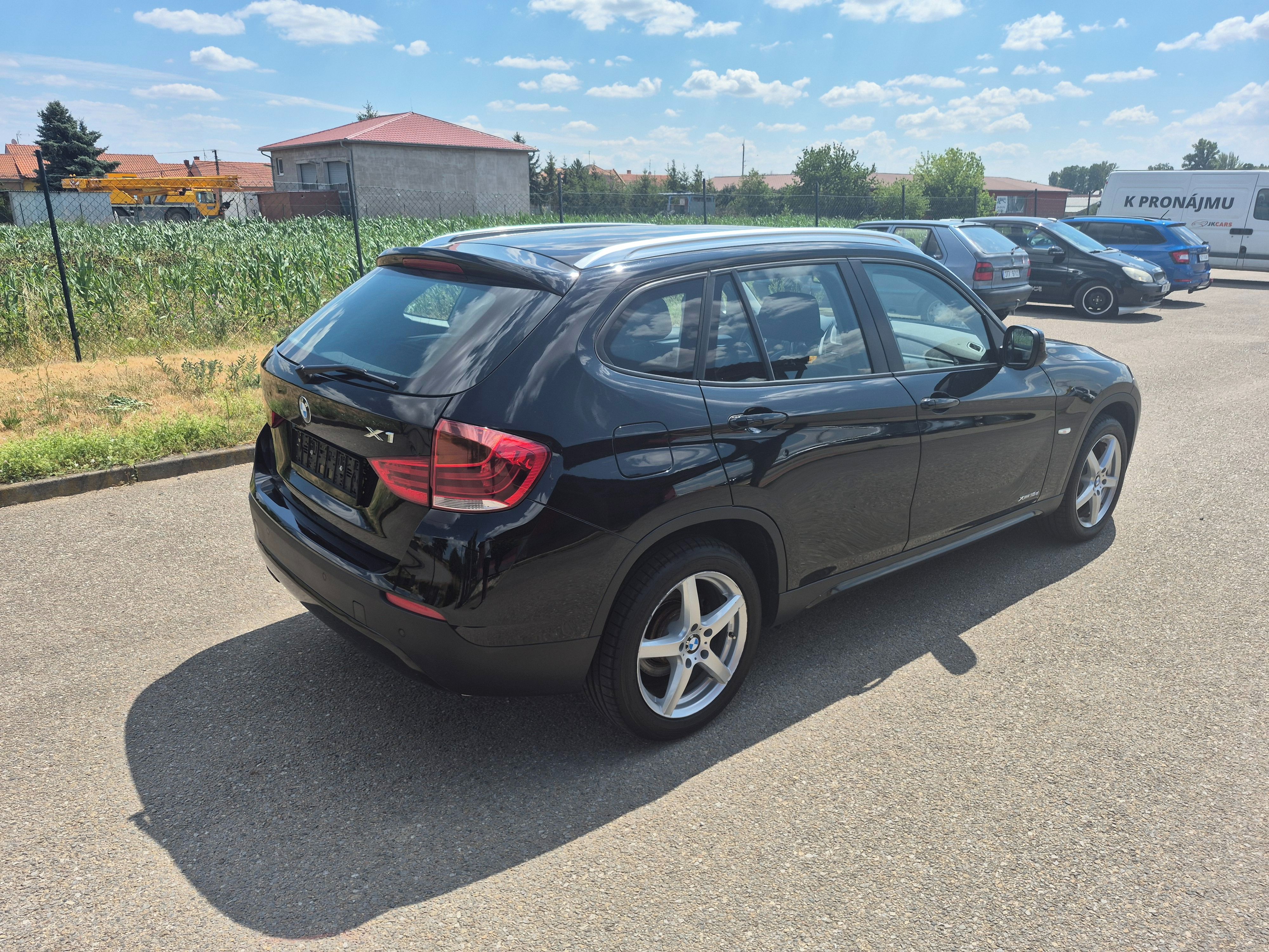 BMW X1, 2,0D, 105kW, xDrive, automat - fotka 6