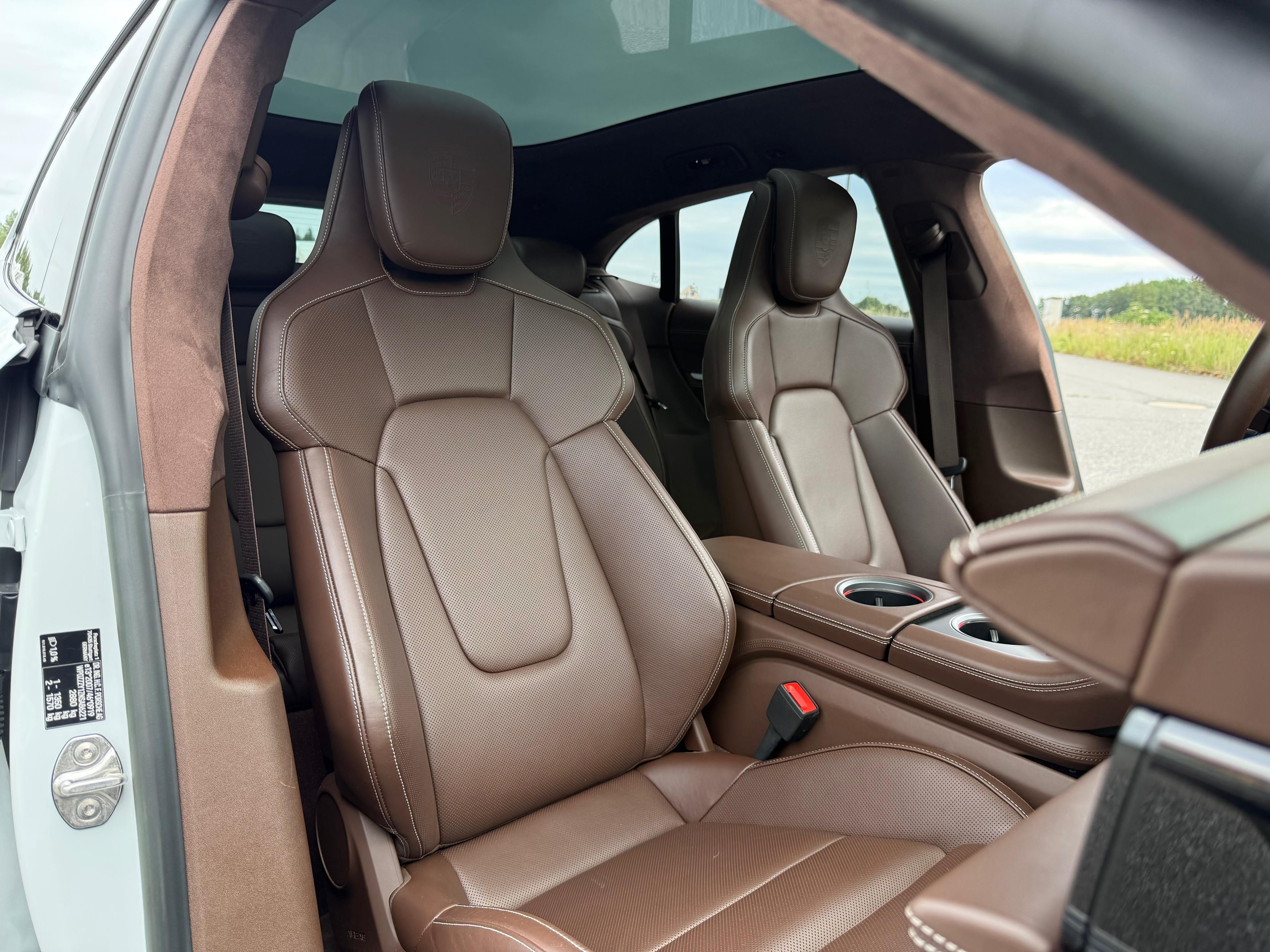 Porsche Taycan, Turbo Sport Turismo 460kw, DPH - fotka 6