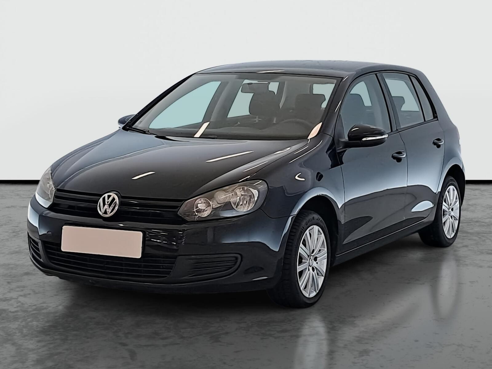 Volkswagen Golf, 1.6, Klima, Tempomat, El. okna - fotka 2