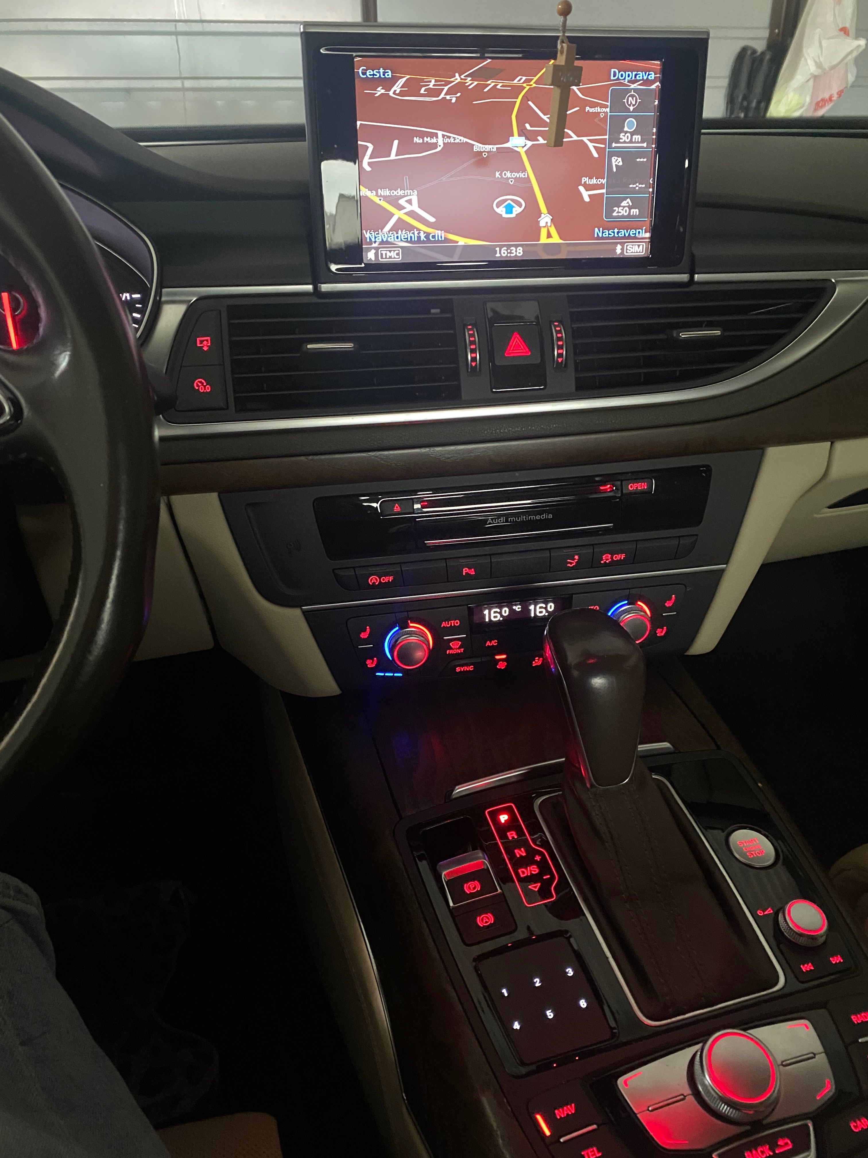 Audi A7, Audi A7 ,3.0 TDI 200KW Quattro - fotka 6