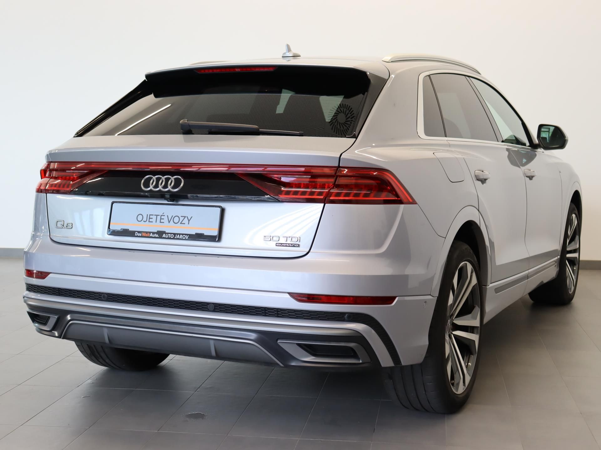 Audi Q8, 50 TDI 210 KW QUATTRO - fotka 2
