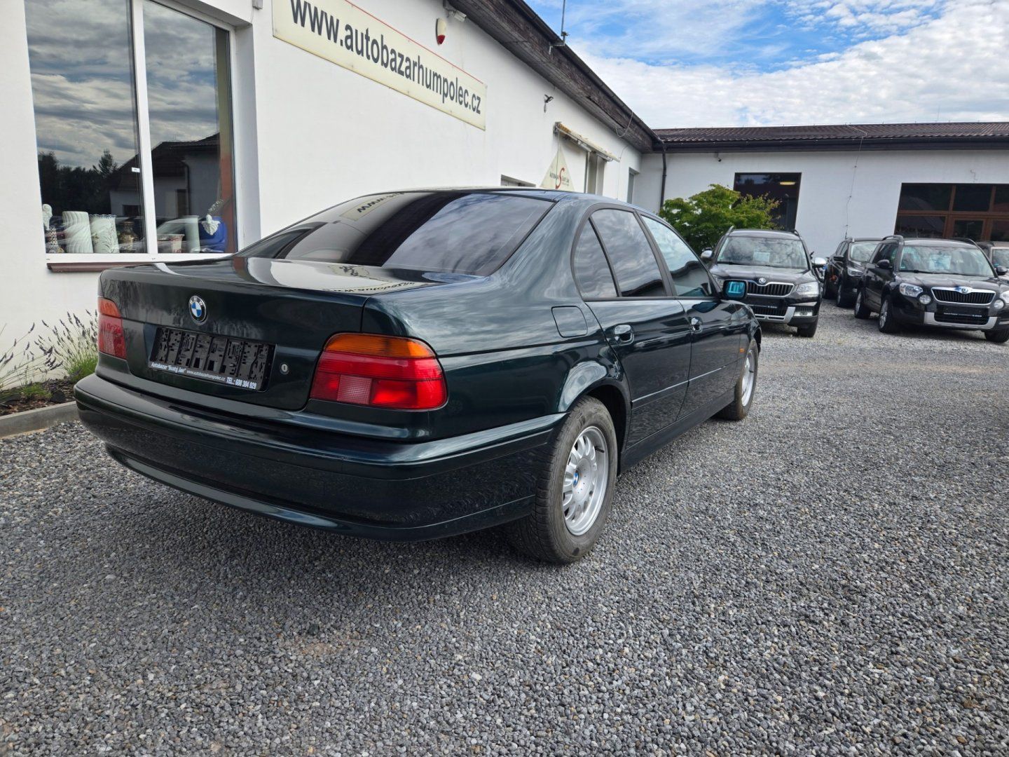 BMW Řada 5, 2.0 i Serviska - fotka 4