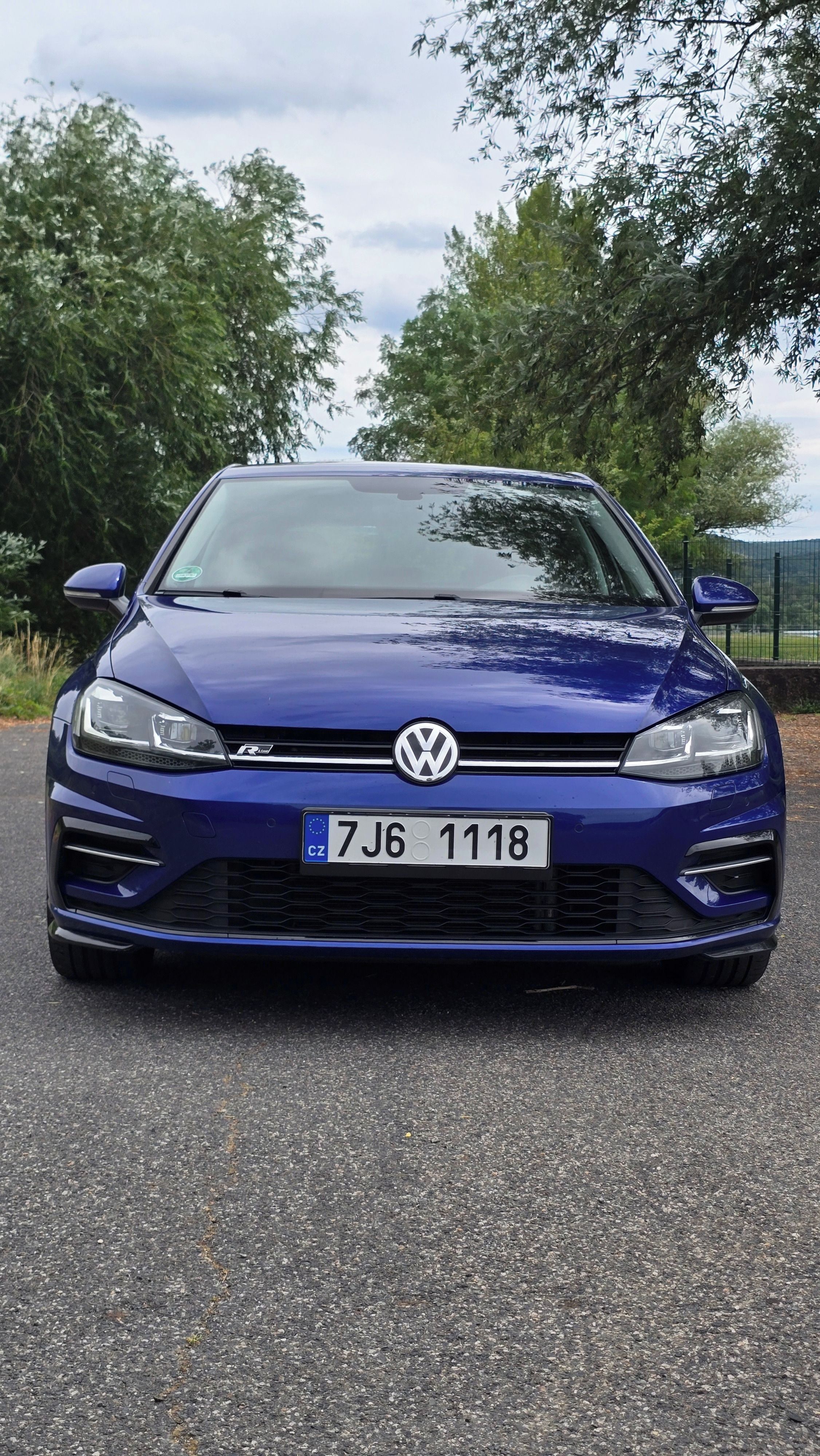 Volkswagen Golf, 1.4 TSI 92kw R-Line - fotka 2