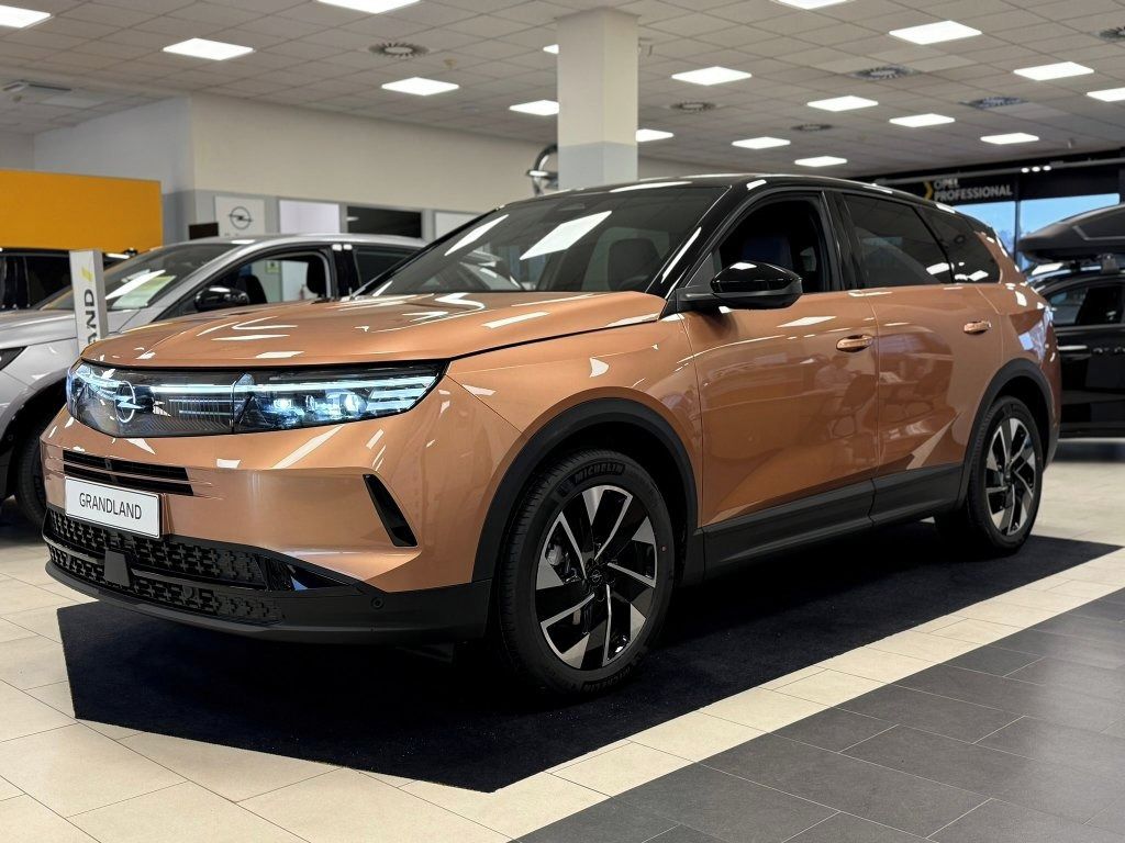 Opel Grandland, Ultimate Hybrid 107 kW!! - fotka 3